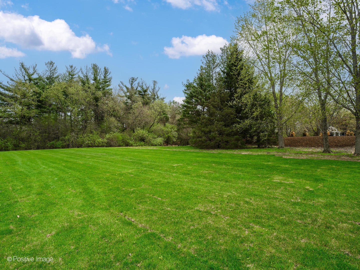 20 Creekside Lane
