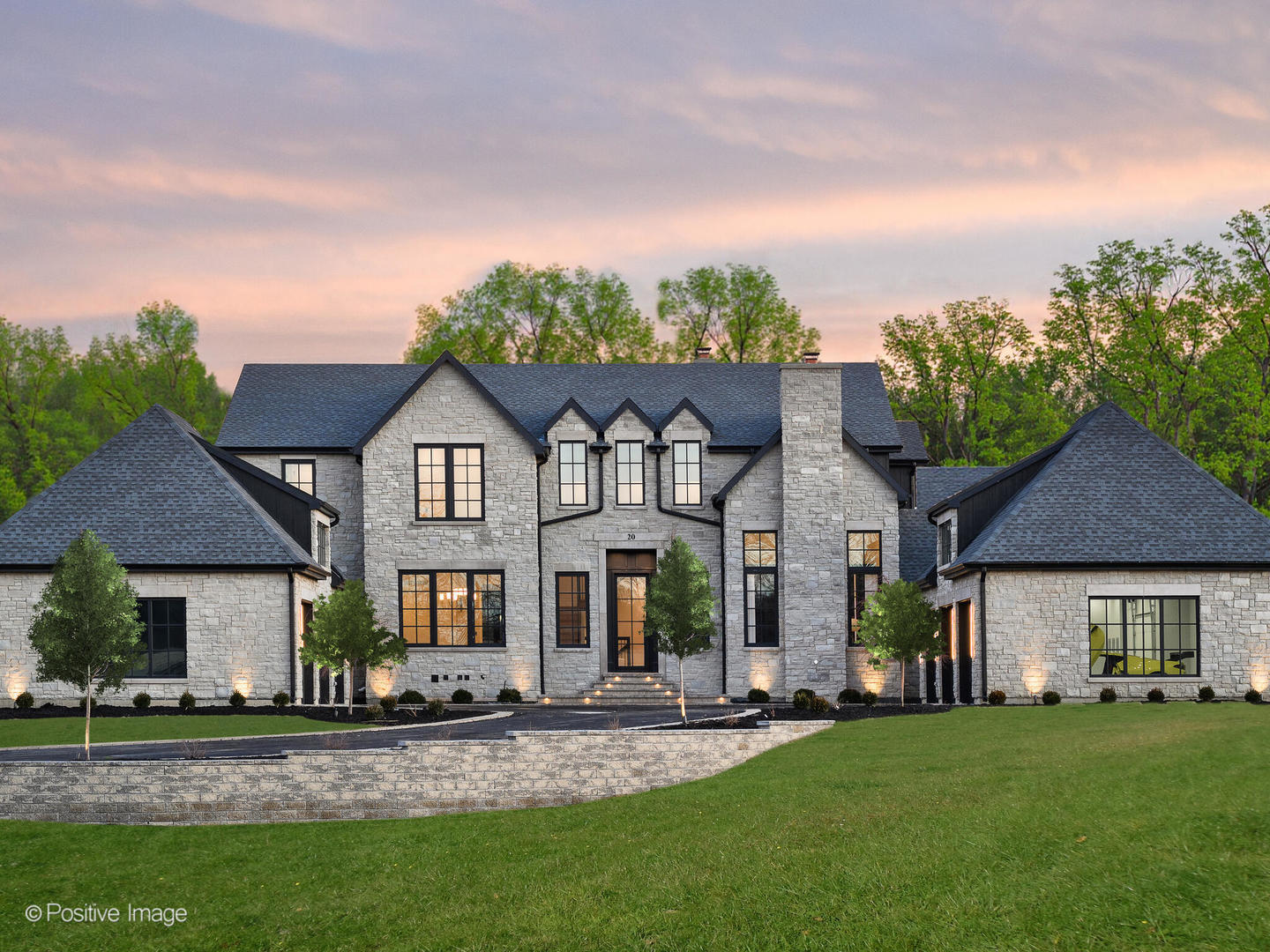 20 Creekside Lane