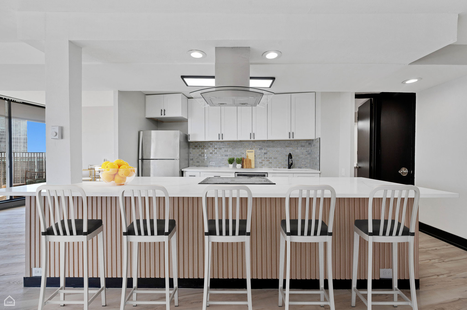 300 N State Street Unit: 5623