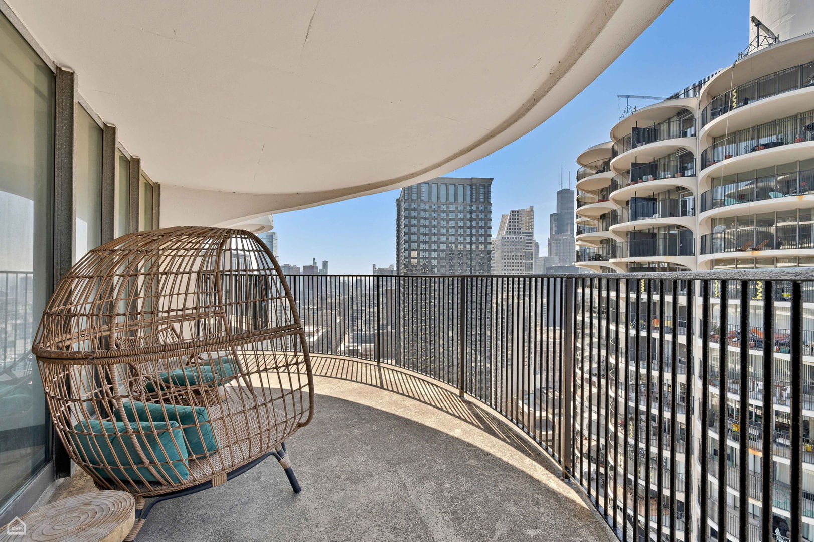 300 N State Street Unit: 5623