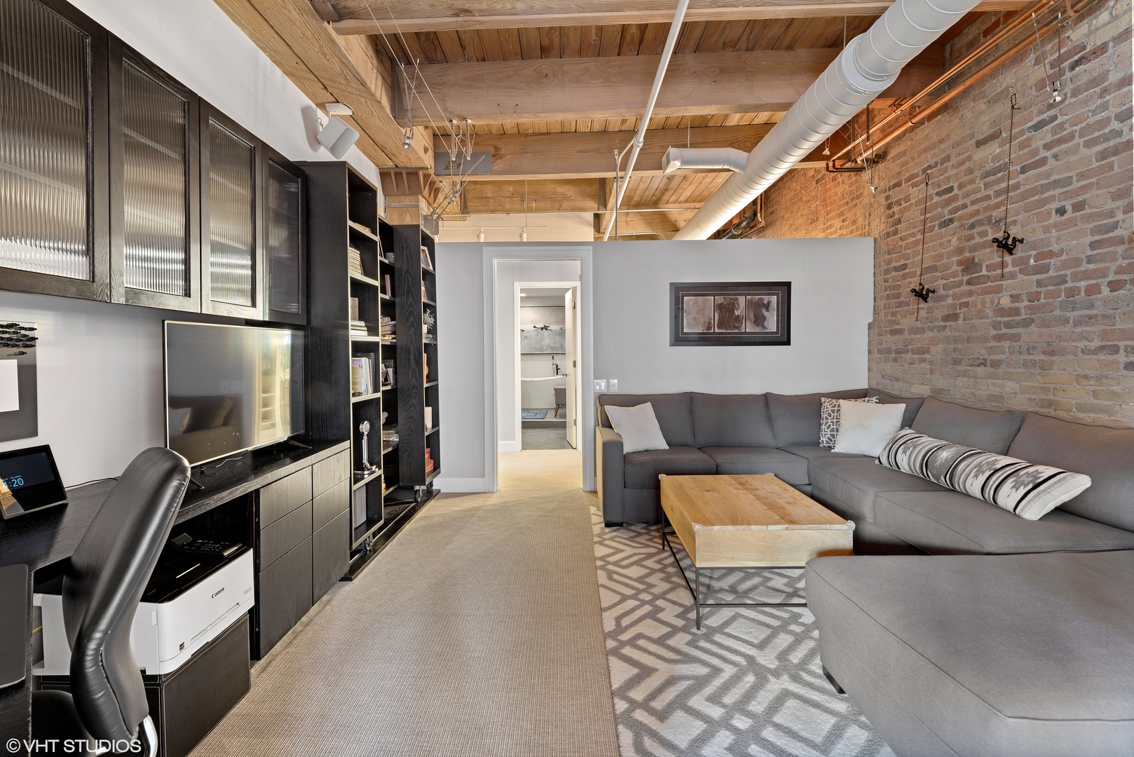 375 W ERIE Street Unit: 410