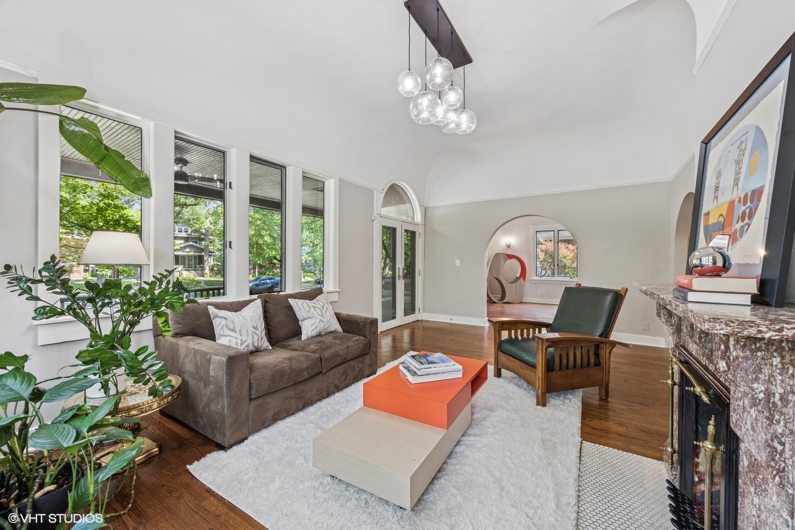 146 GALE Avenue