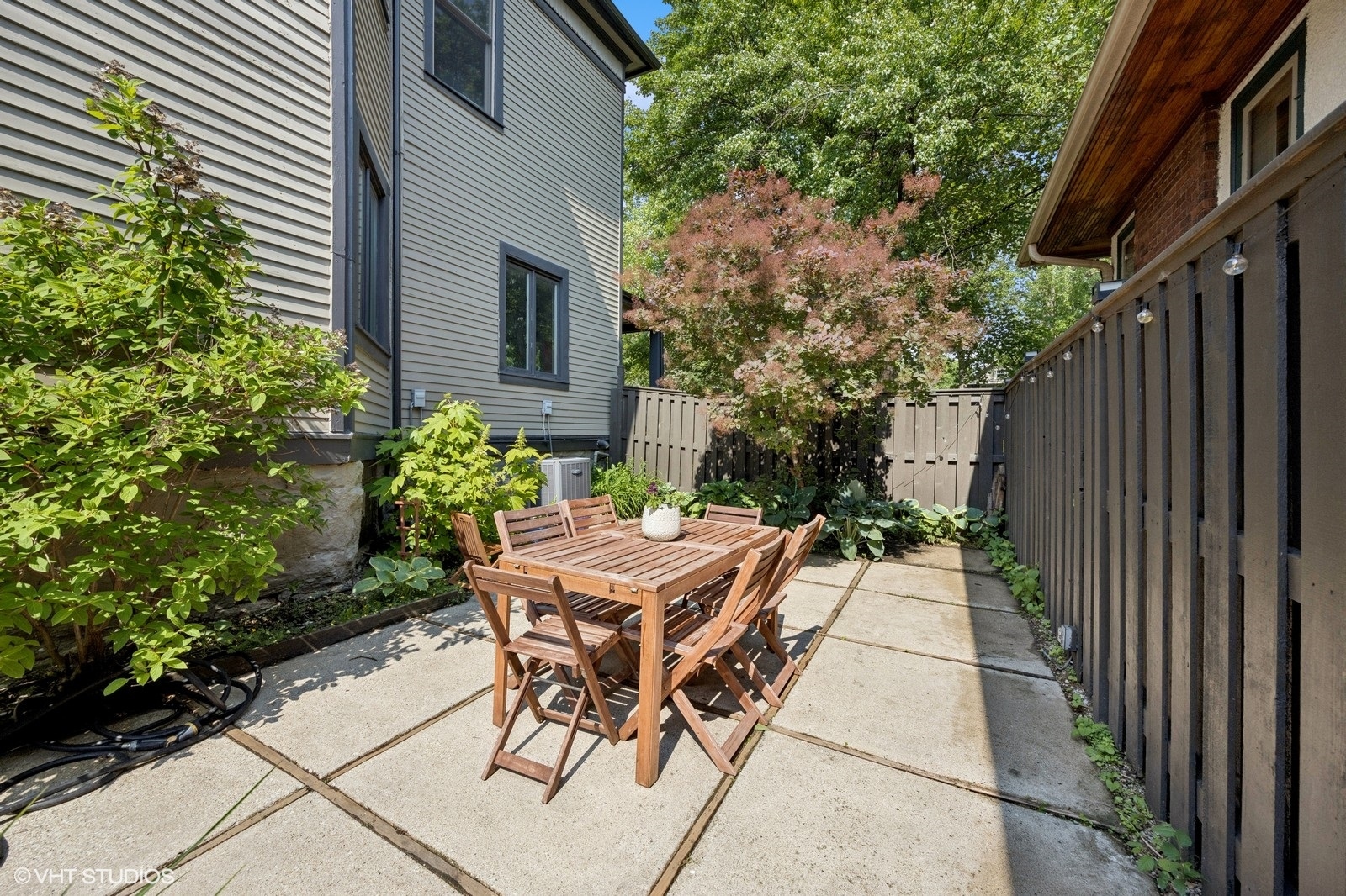 146 GALE Avenue