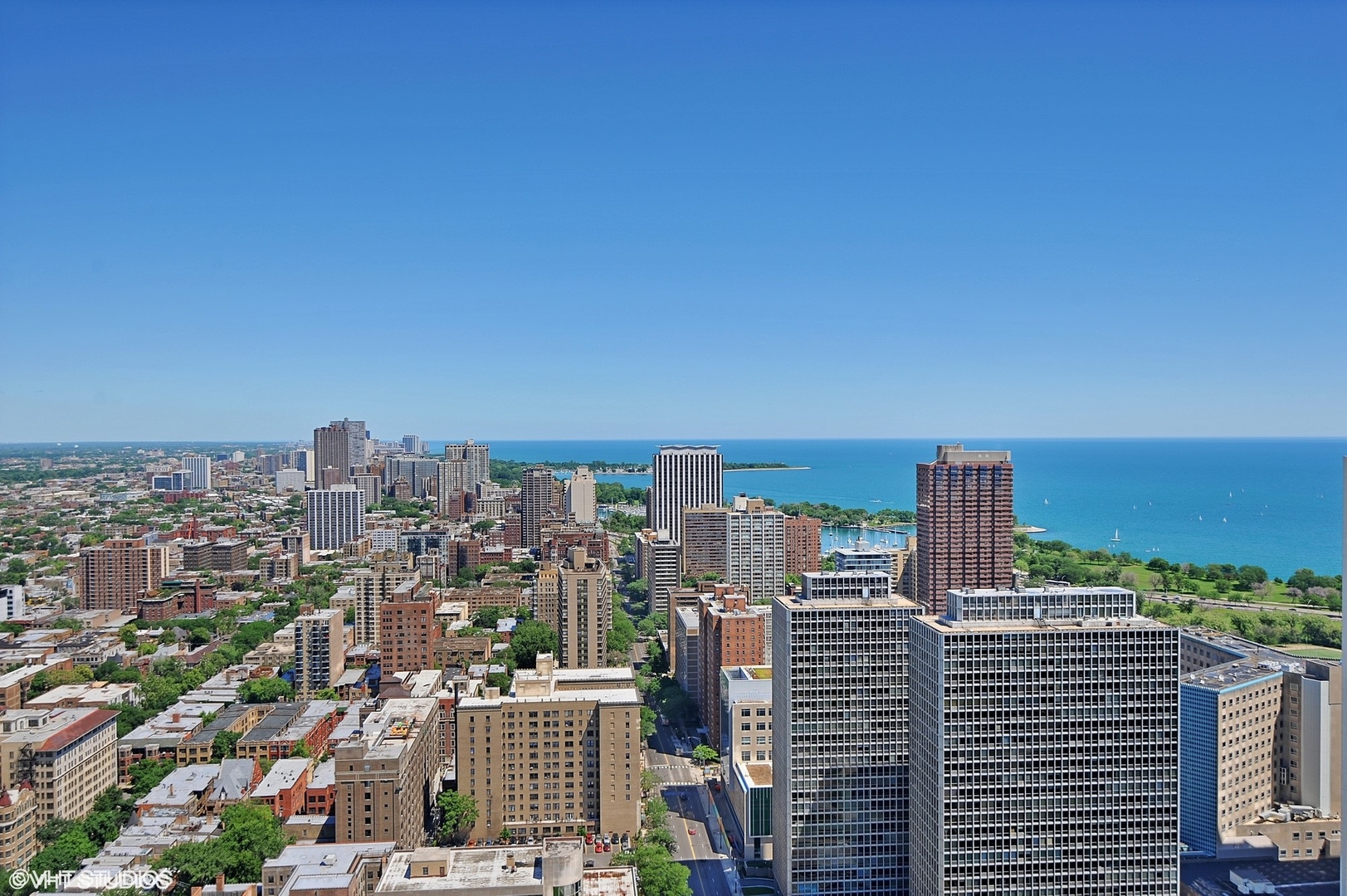 2650 N LAKEVIEW Avenue Unit: 4110