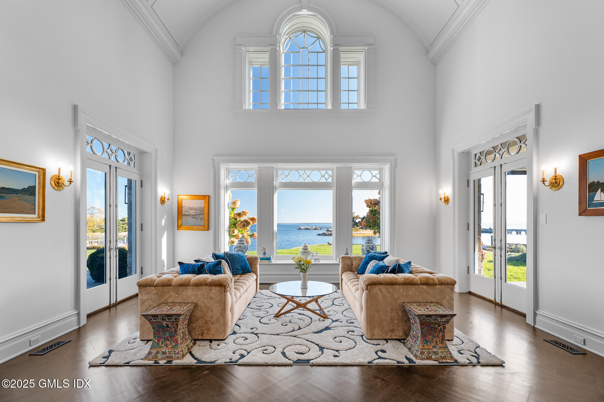 545 Indian Field Road | Infinity by the Sea
