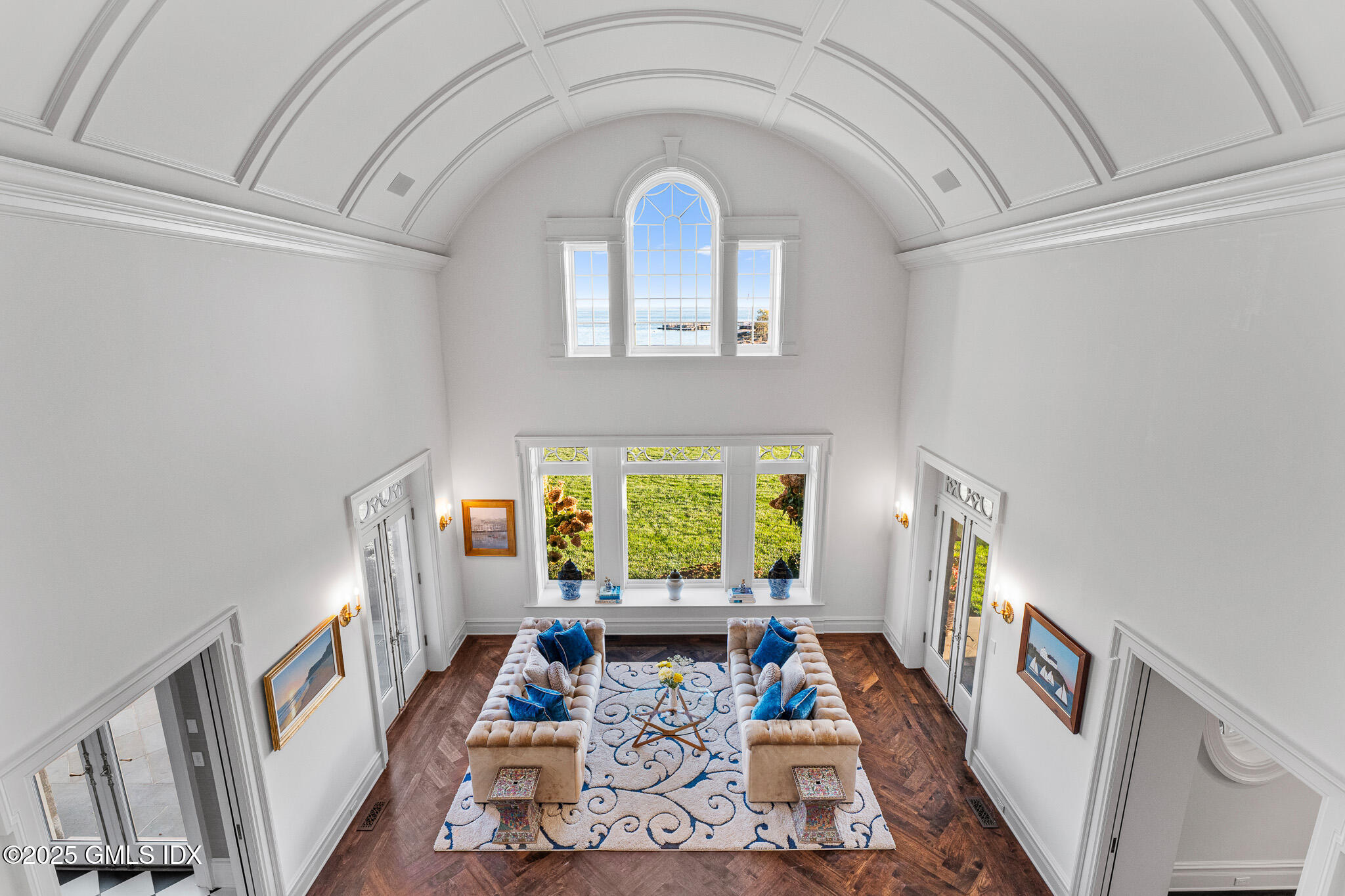 545 Indian Field Road | Infinity by the Sea