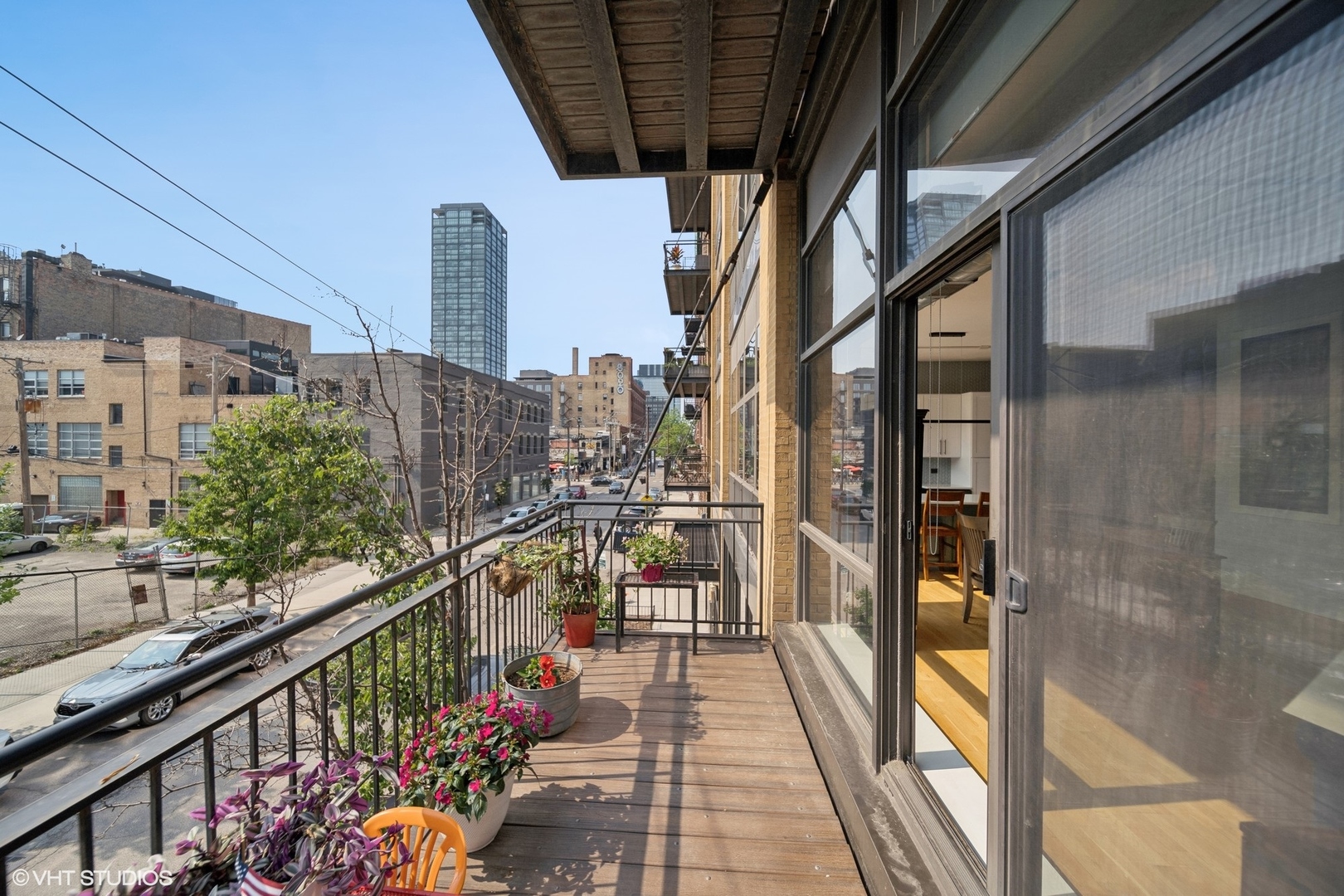 23 N Green Street Unit: 206