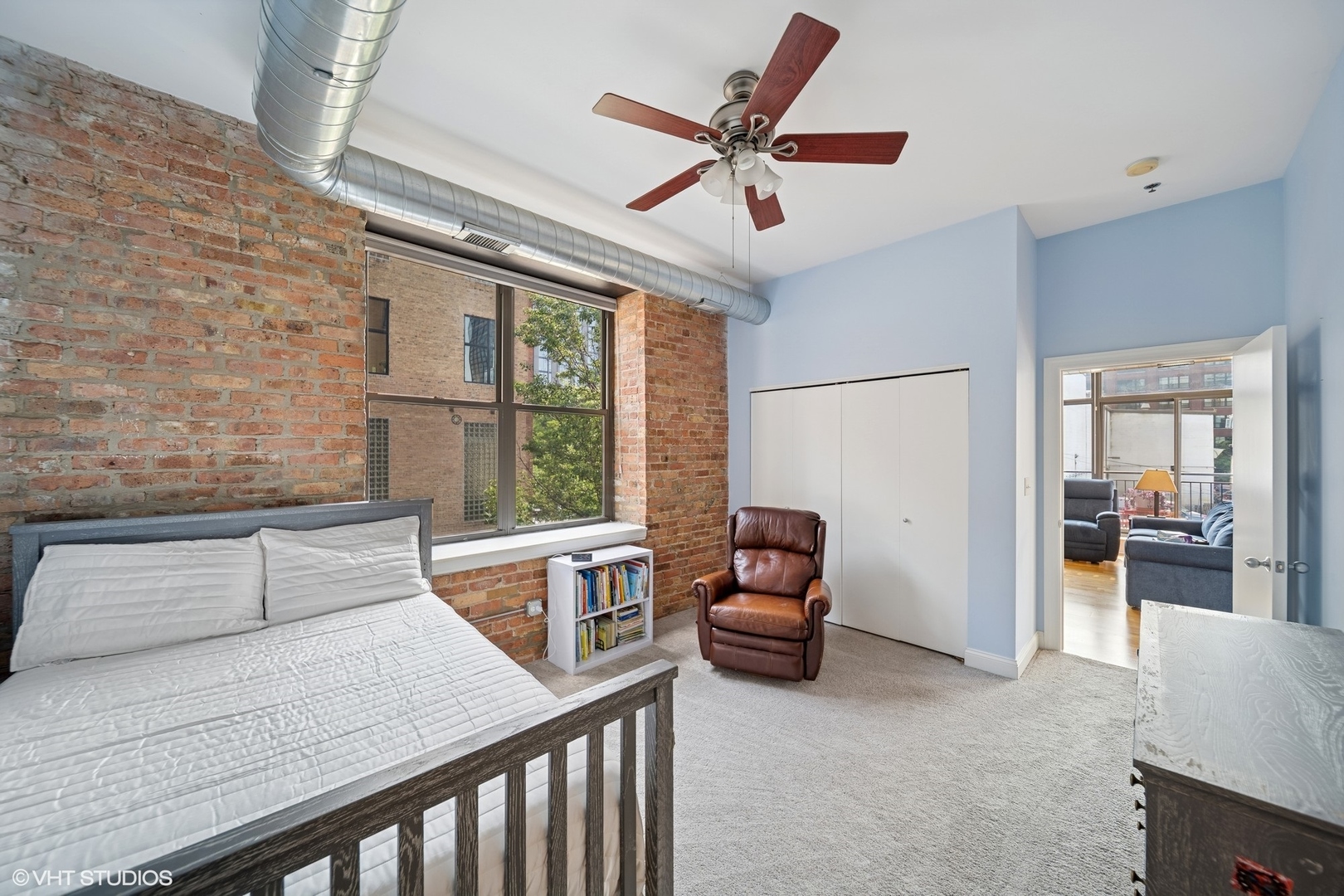 23 N Green Street Unit: 206