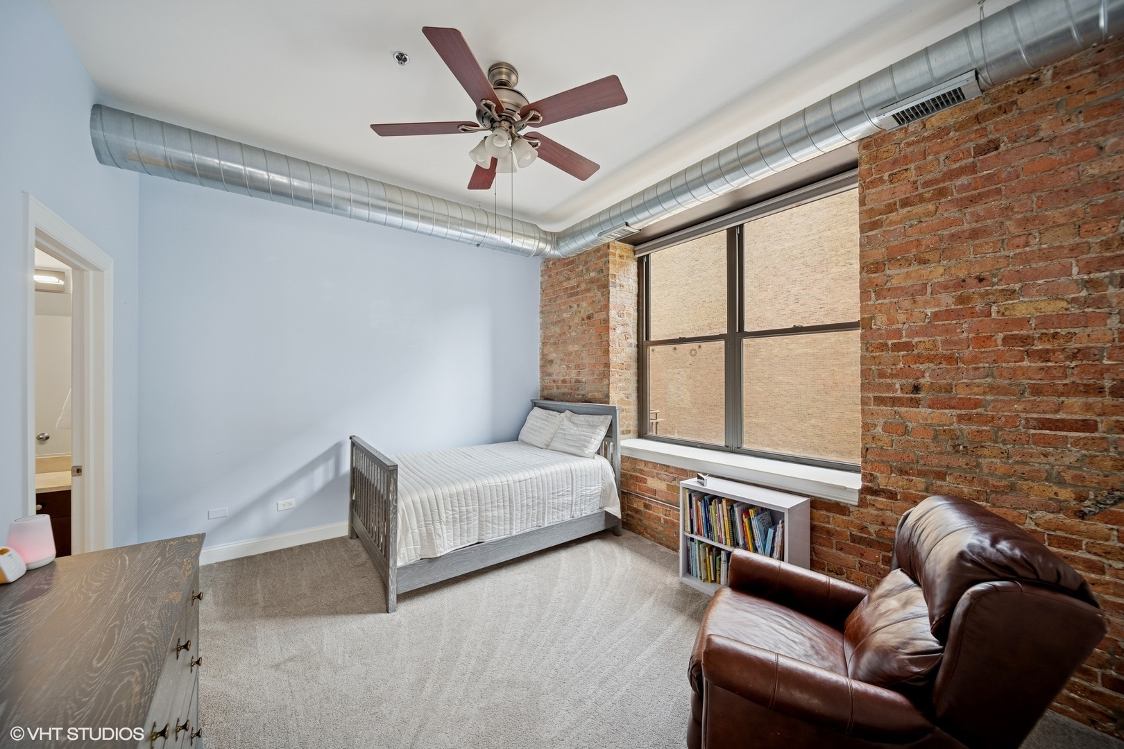 23 N Green Street Unit: 206