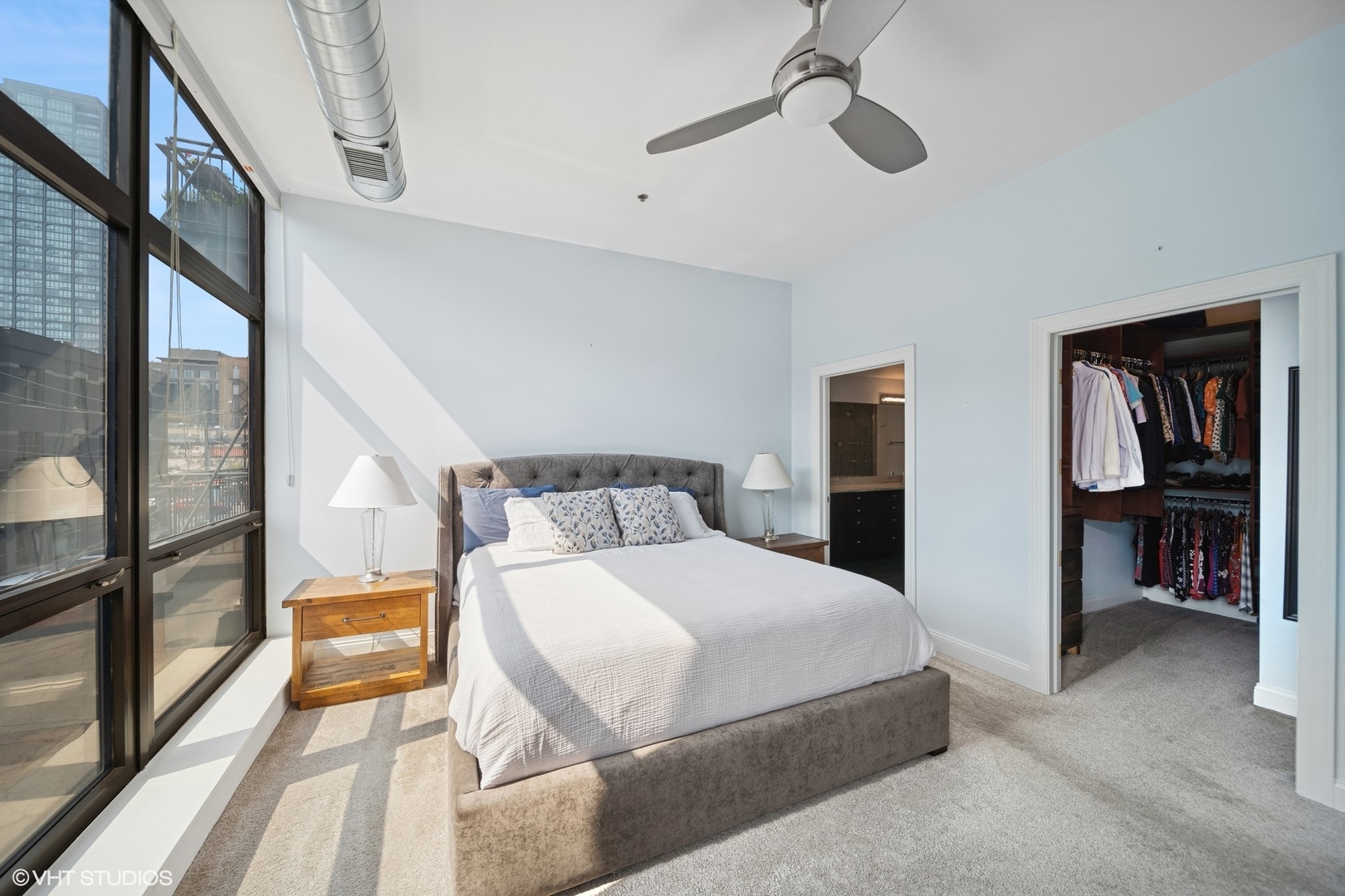 23 N Green Street Unit: 206
