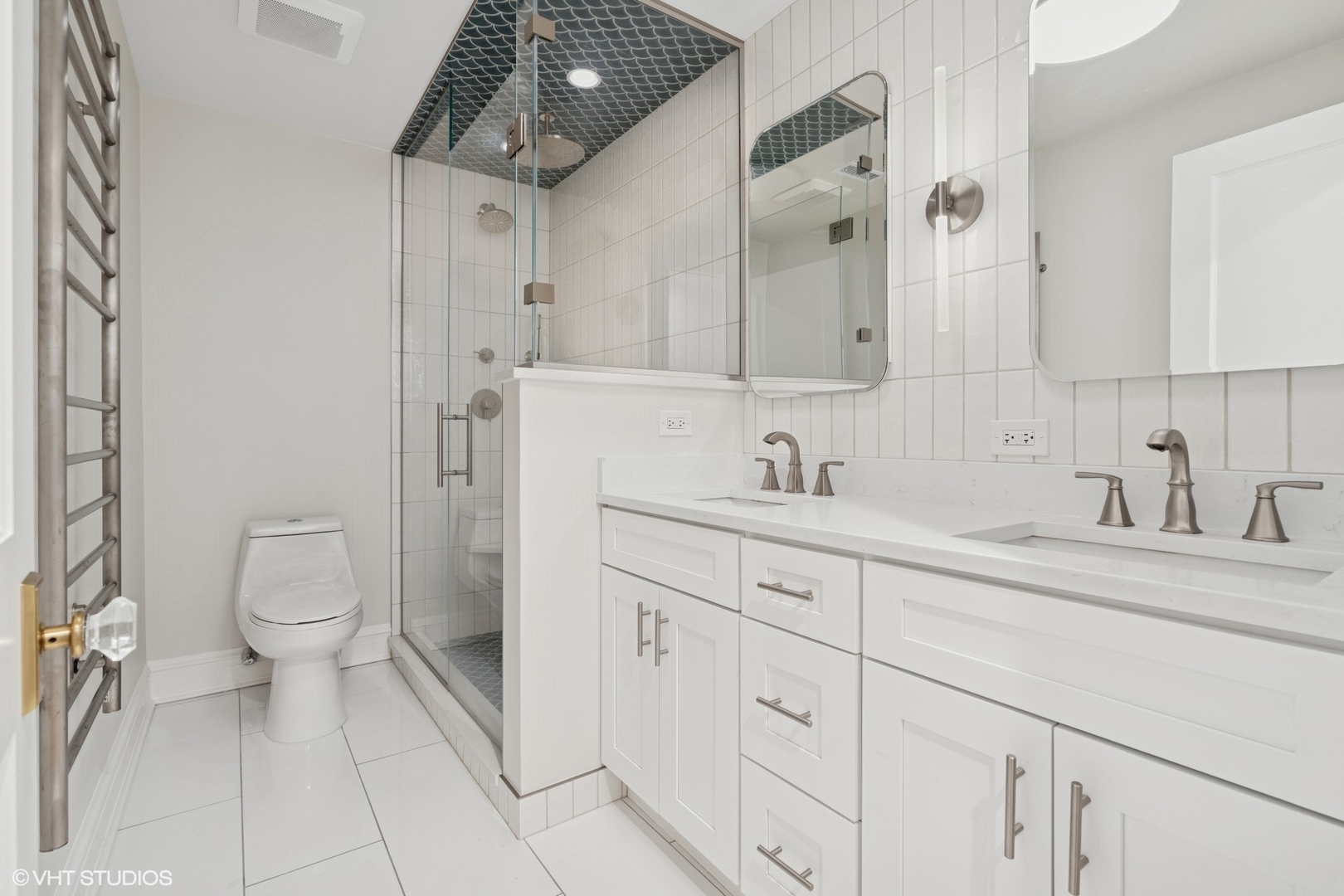 31 E Elm Street Unit: 3B