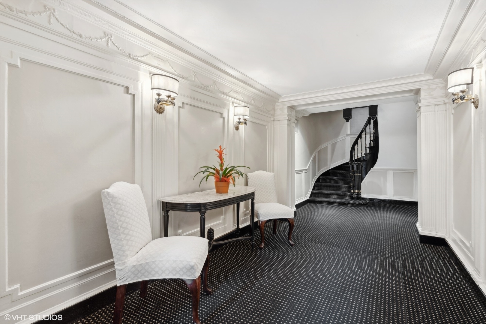 31 E Elm Street Unit: 3B