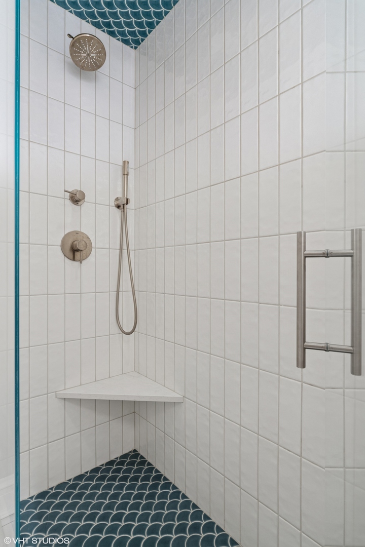 31 E Elm Street Unit: 3B