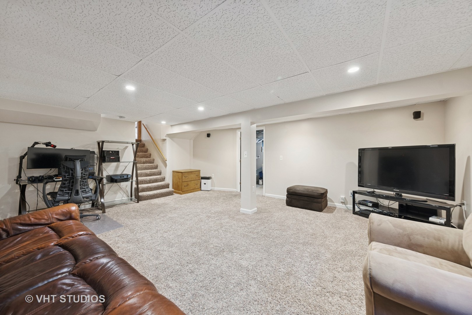 1405 Armstrong Lane
