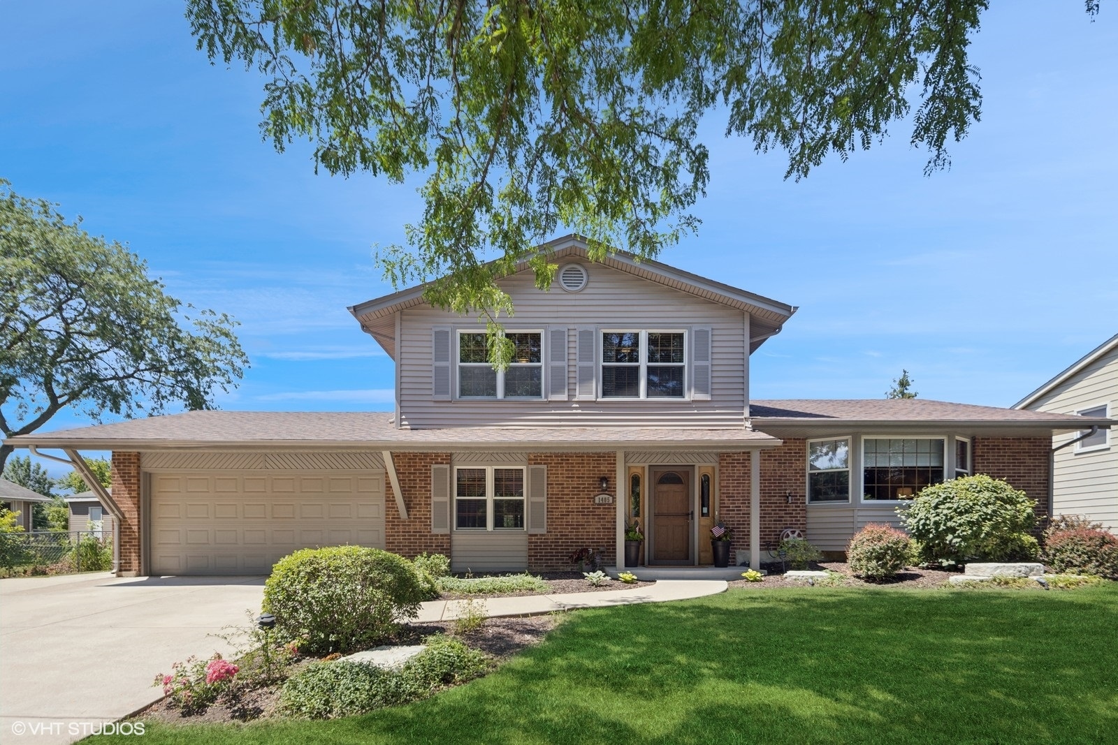 1405 Armstrong Lane
