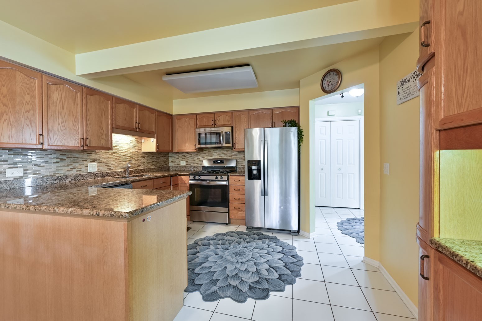1907 Ivy Lane Unit: 1907