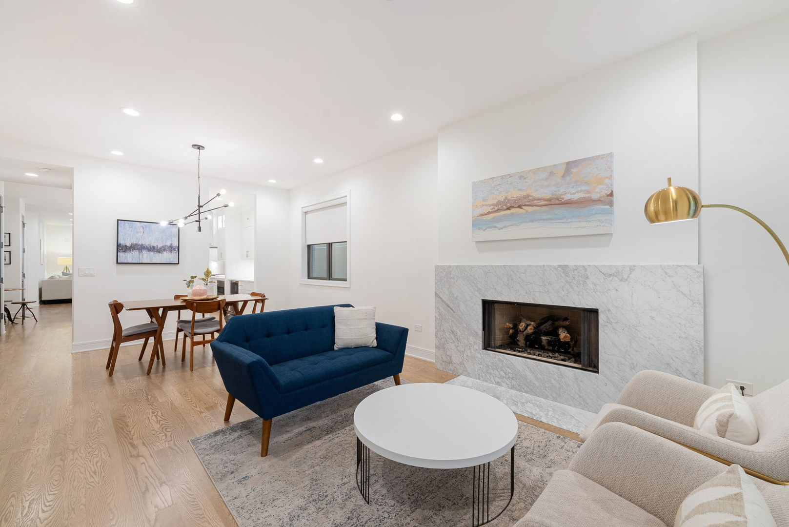 832 W Altgeld Street Unit: 1
