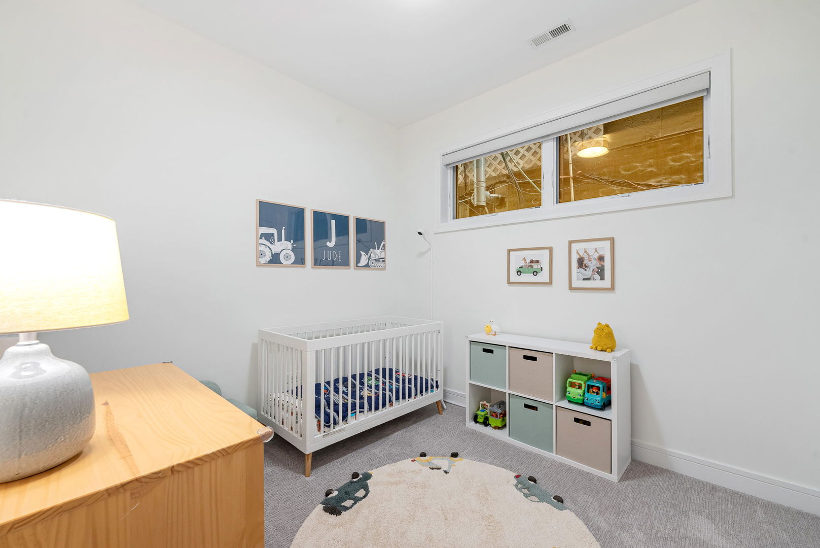 832 W Altgeld Street Unit: 1