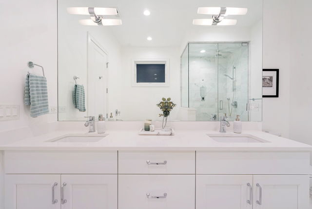 832 W Altgeld Street Unit: 1