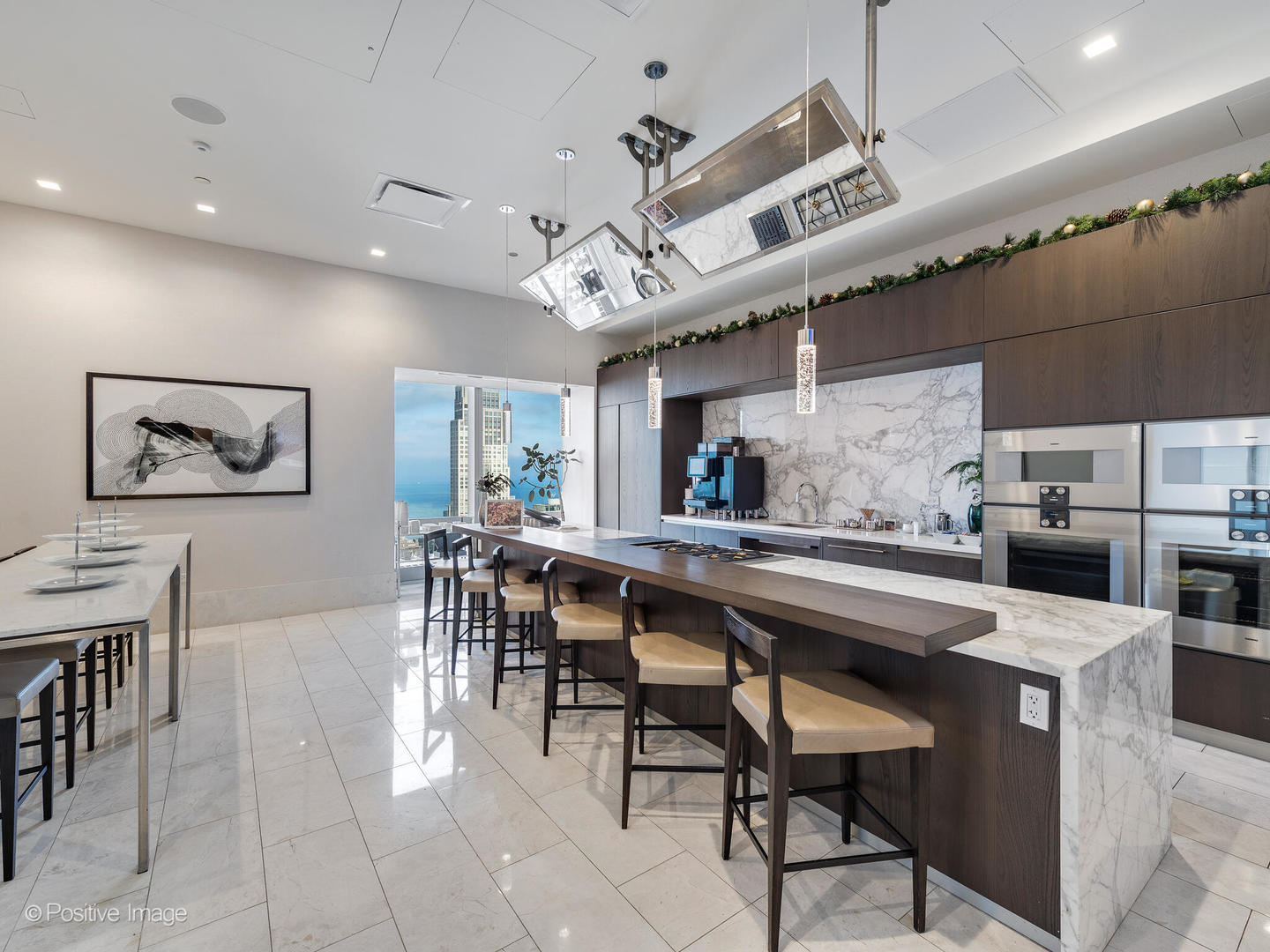 363 E Wacker Drive Unit: 4208