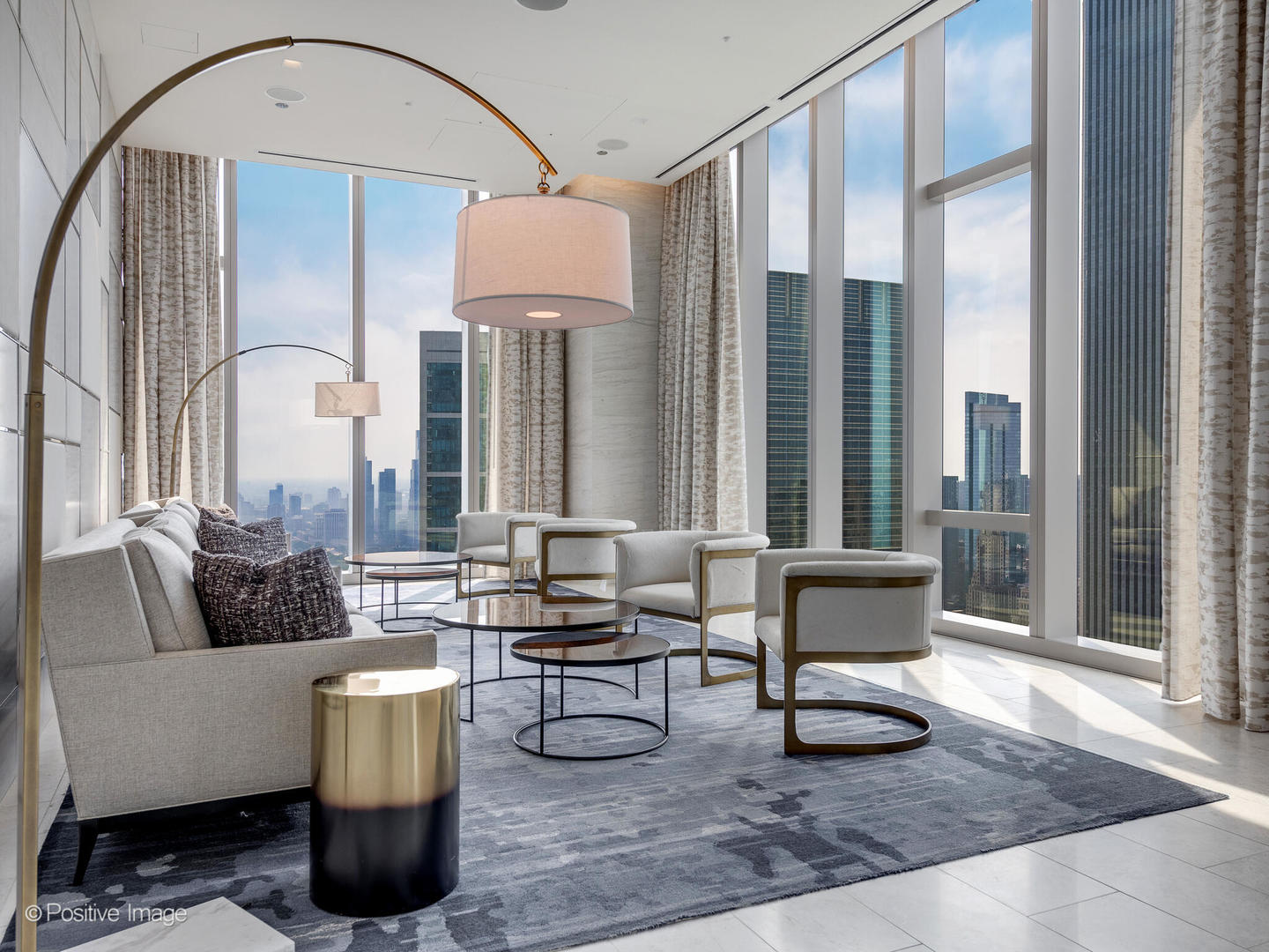 363 E Wacker Drive Unit: 4208