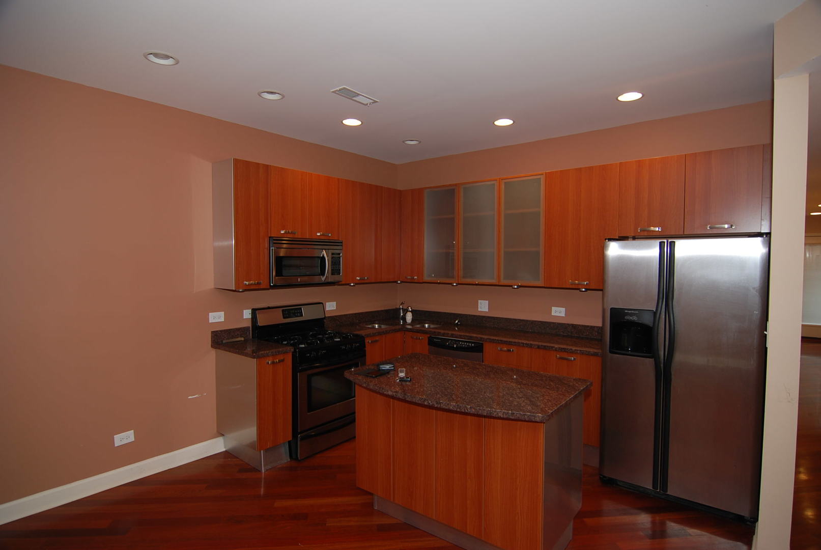 1529 W Hollywood Avenue Unit: 2