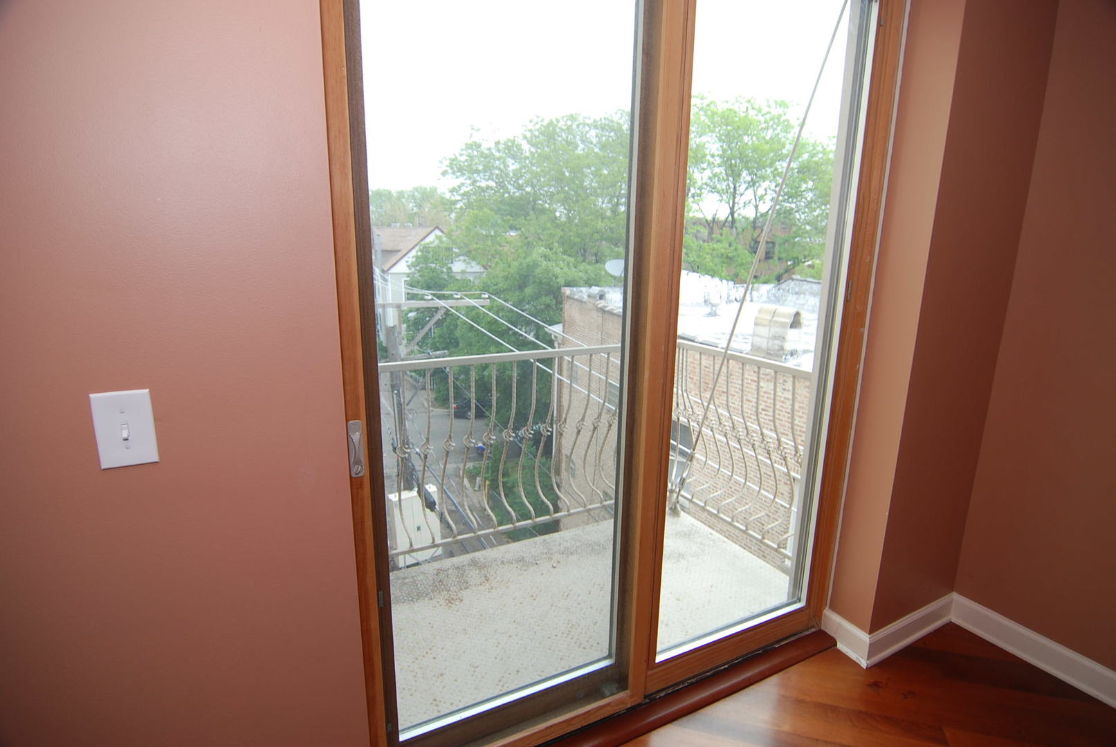 1529 W Hollywood Avenue Unit: 2
