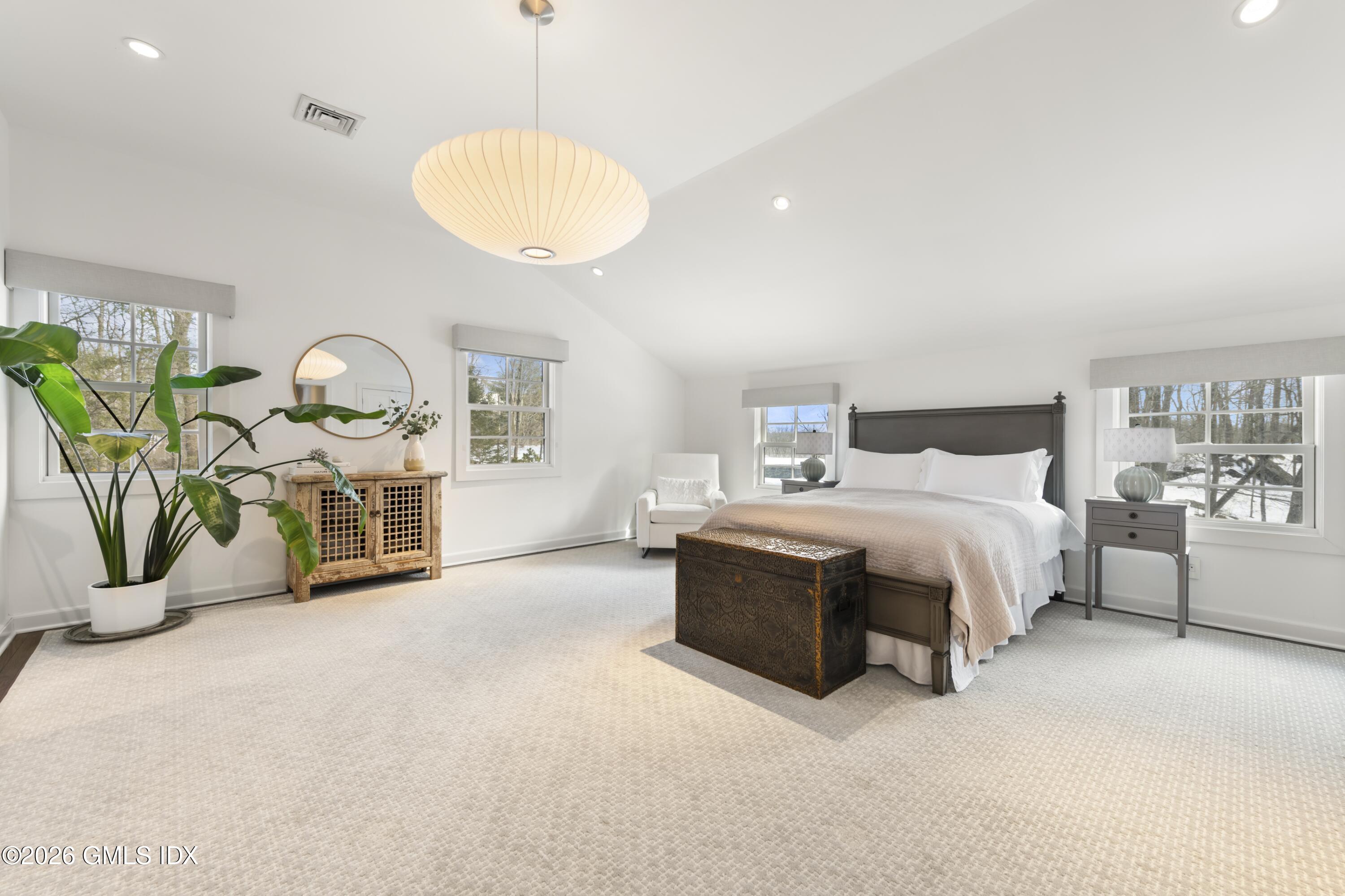 29 Hunting Ridge Road