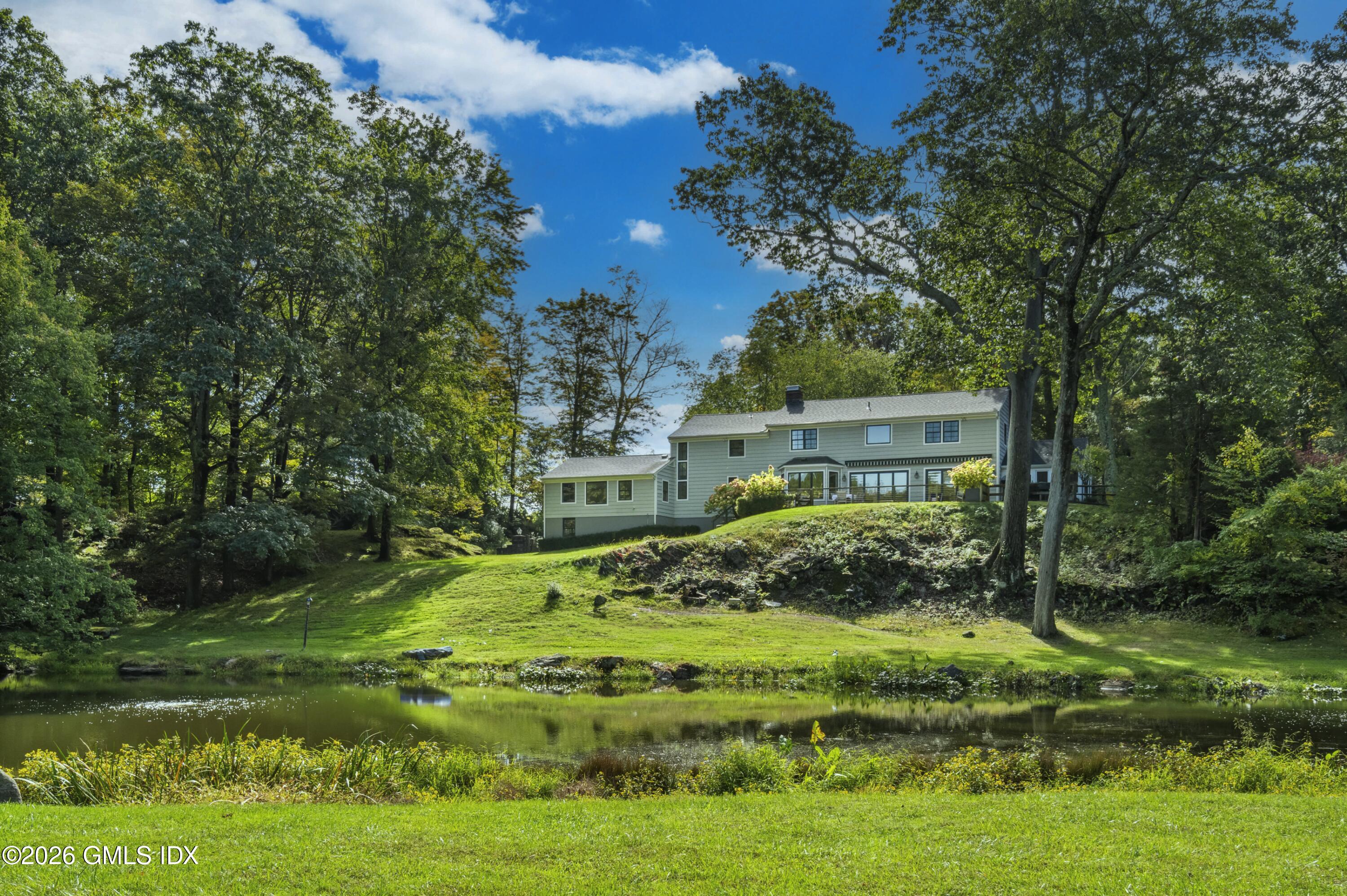 29 Hunting Ridge Road