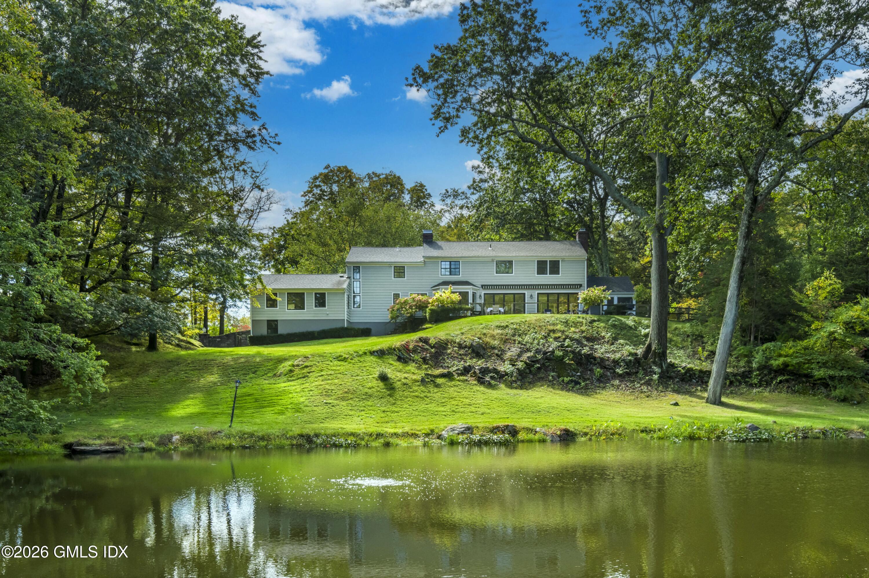 29 Hunting Ridge Road