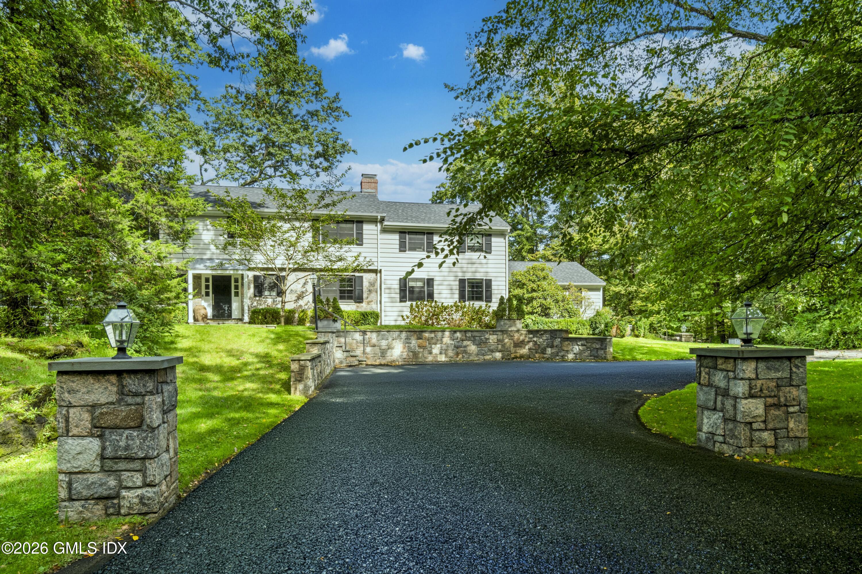 29 Hunting Ridge Road