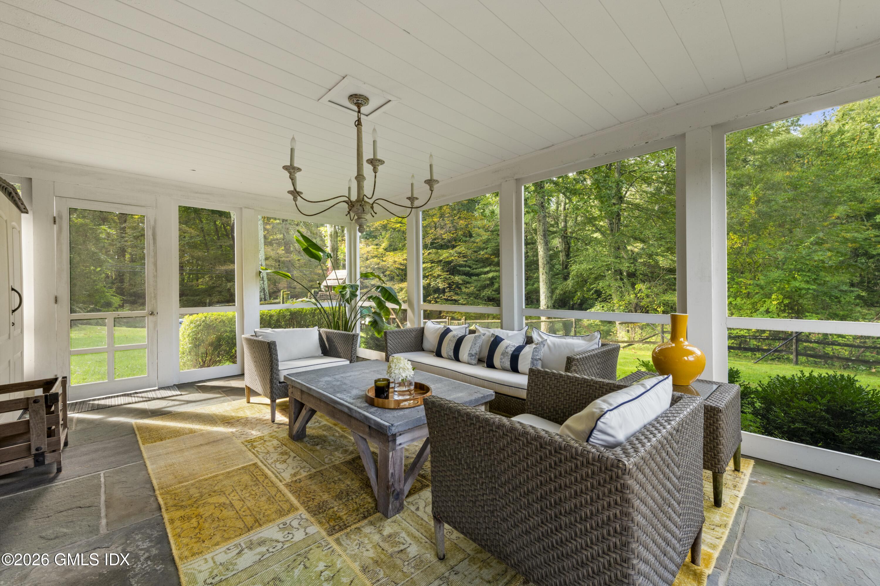 29 Hunting Ridge Road