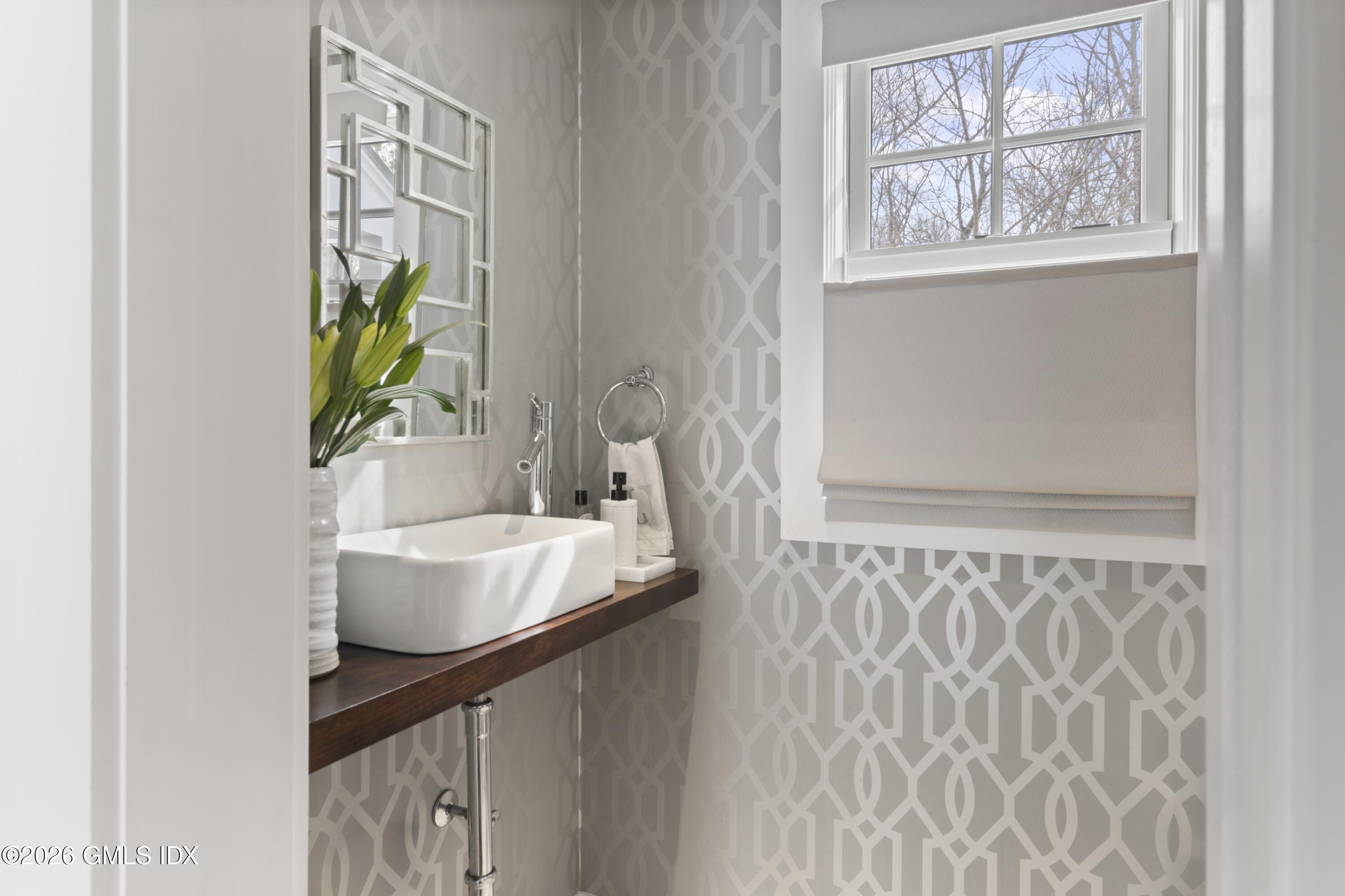 29 Hunting Ridge Road