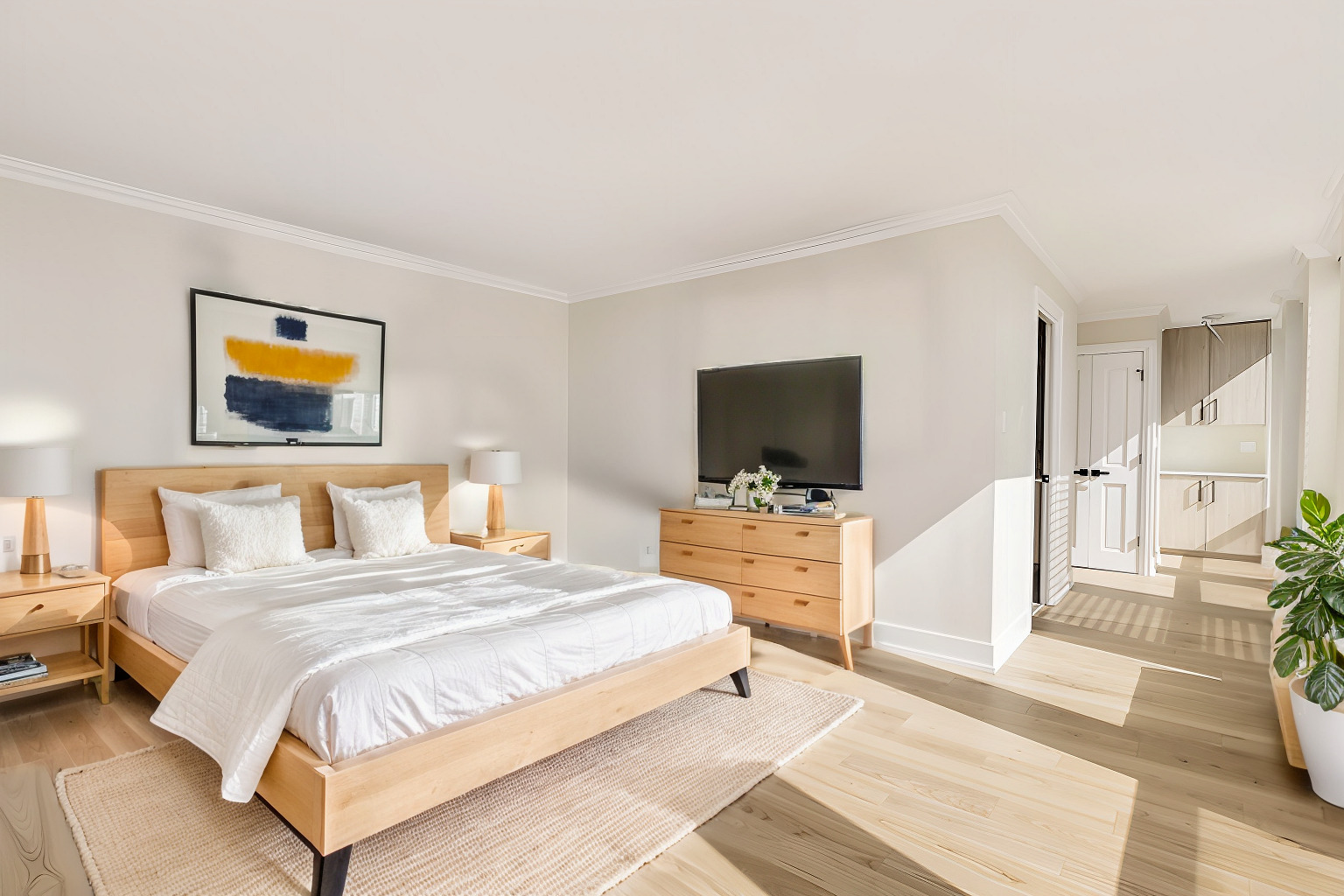 111 E Chestnut Street Unit: 39K
