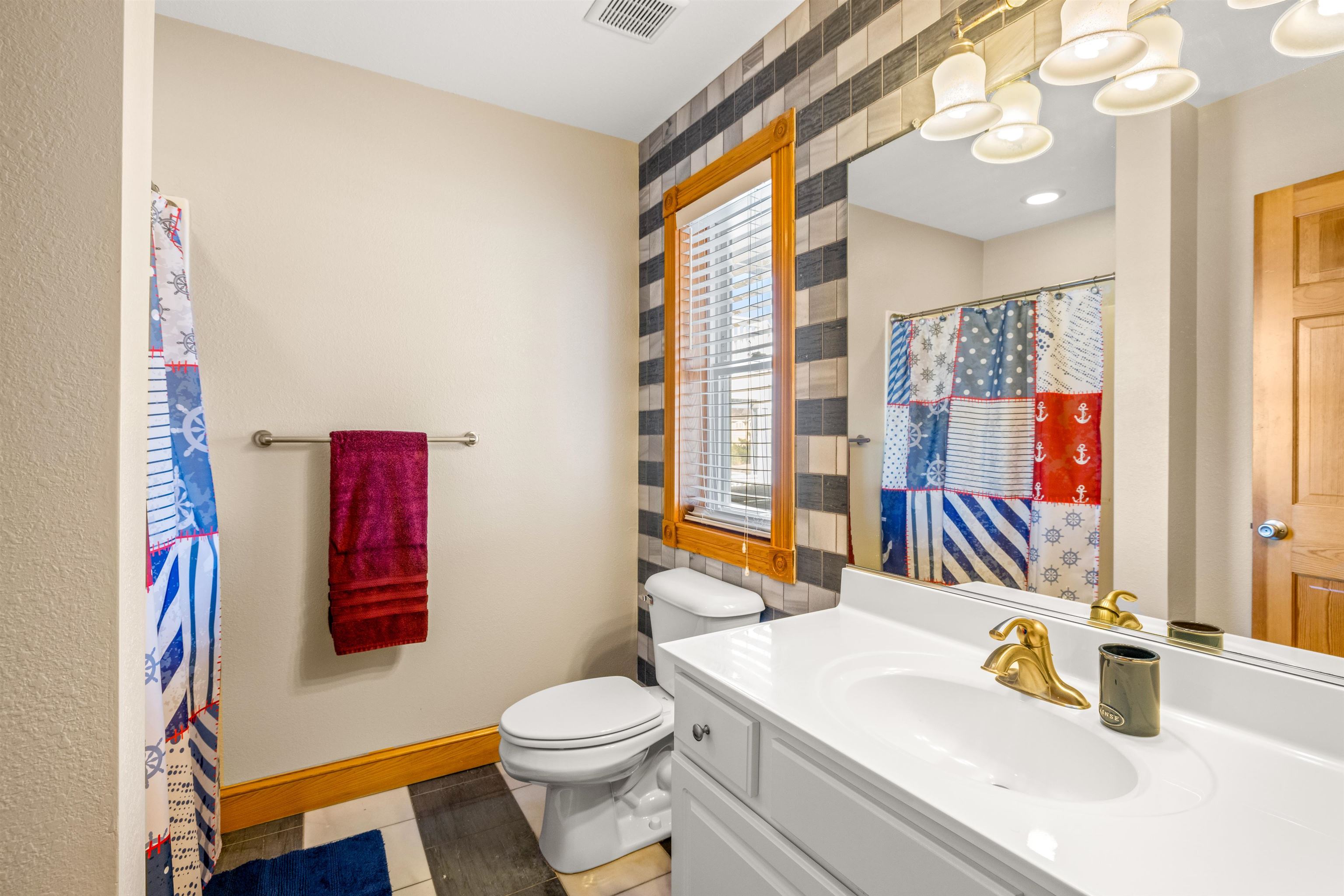 5104 S Virginia Dare Trail Lot 10