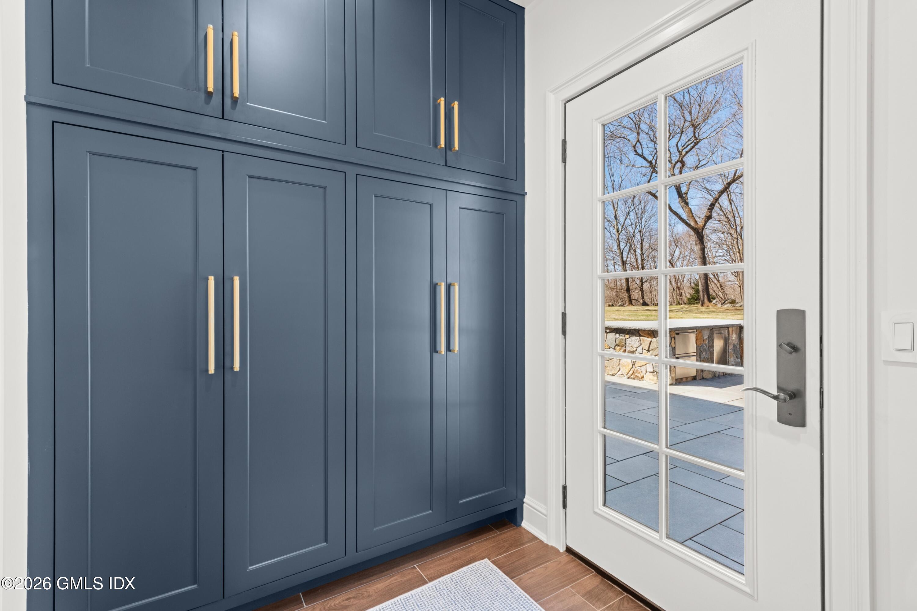 6 Carpenters Brook Road