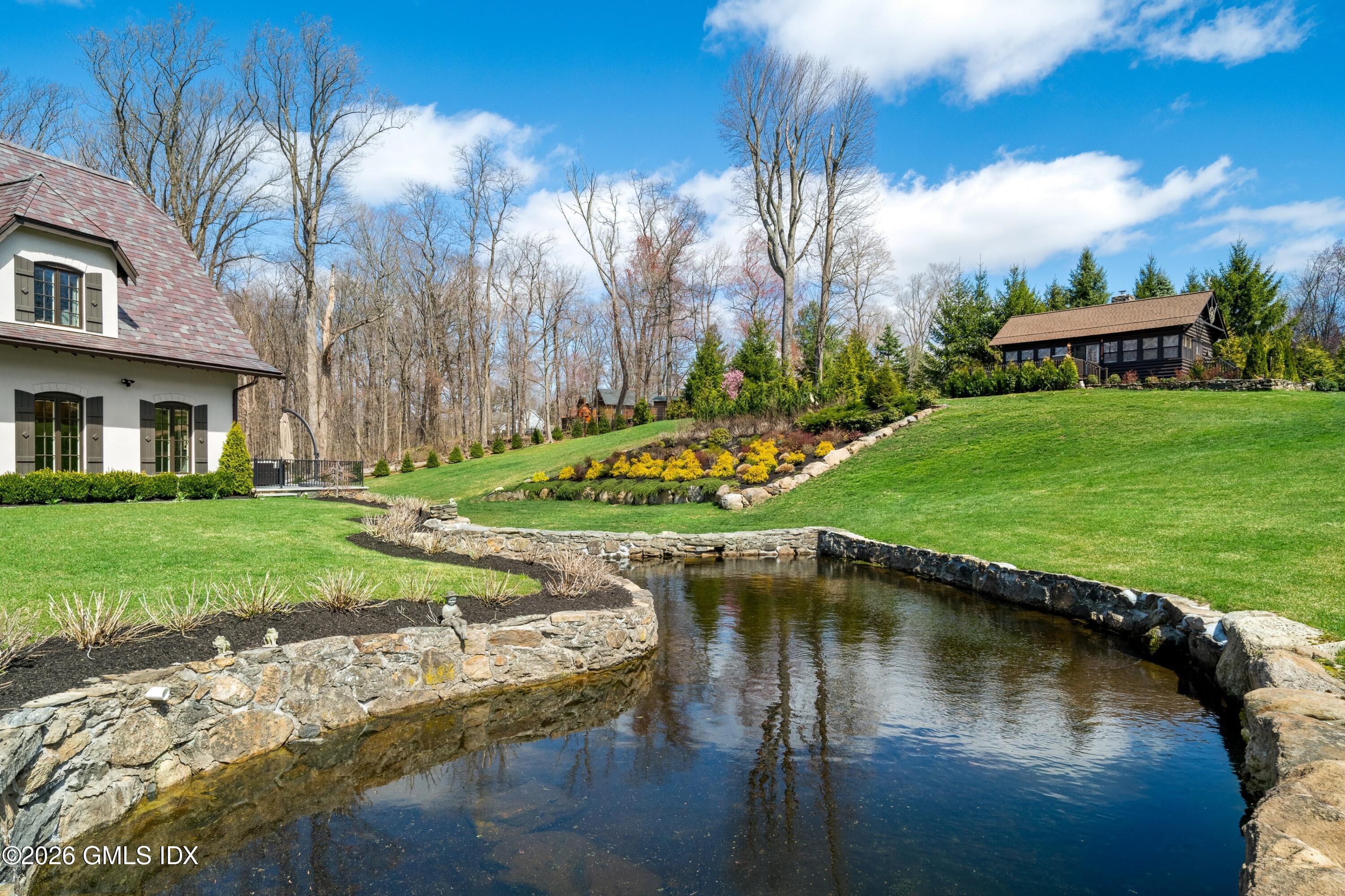 6 Carpenters Brook Road