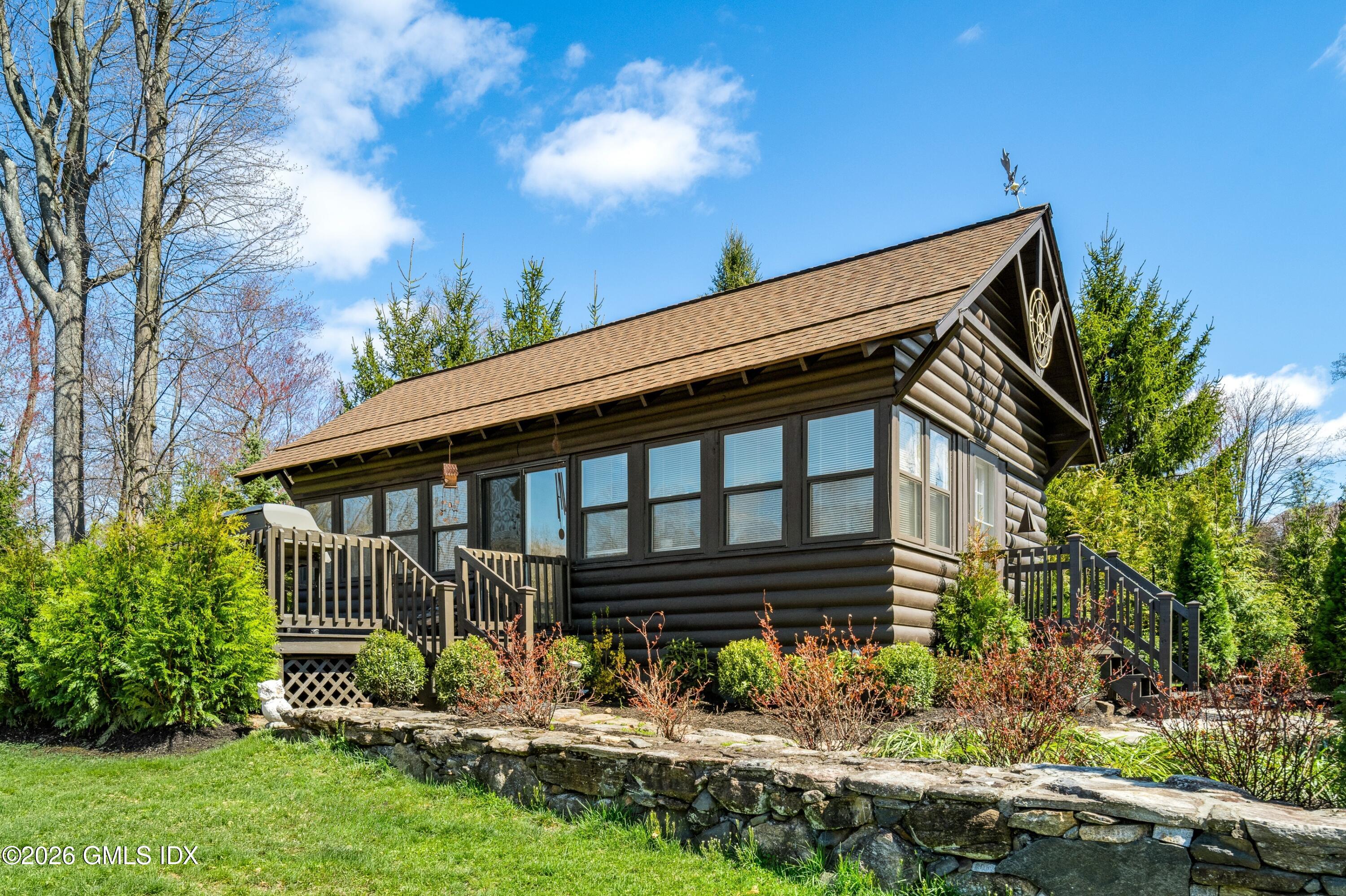 6 Carpenters Brook Road