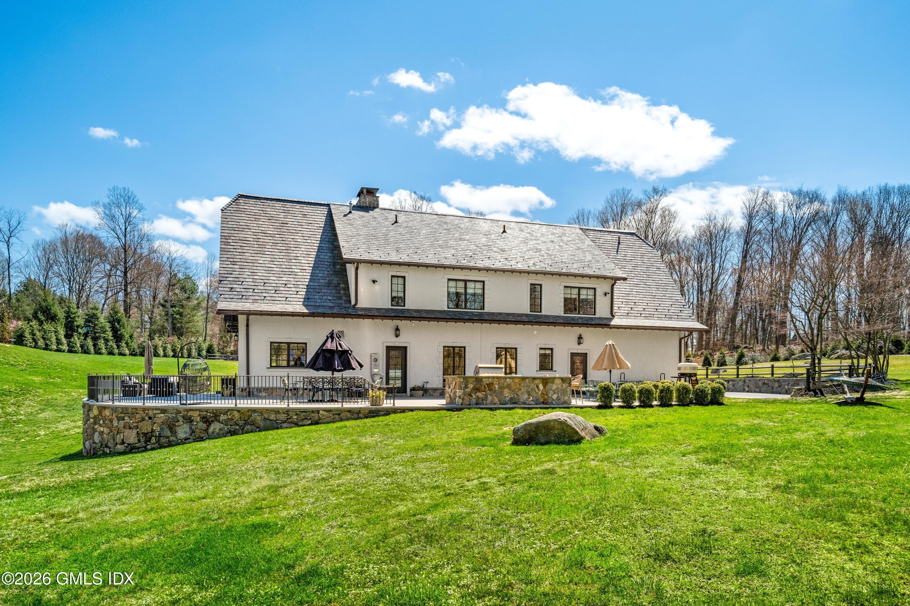 6 Carpenters Brook Road