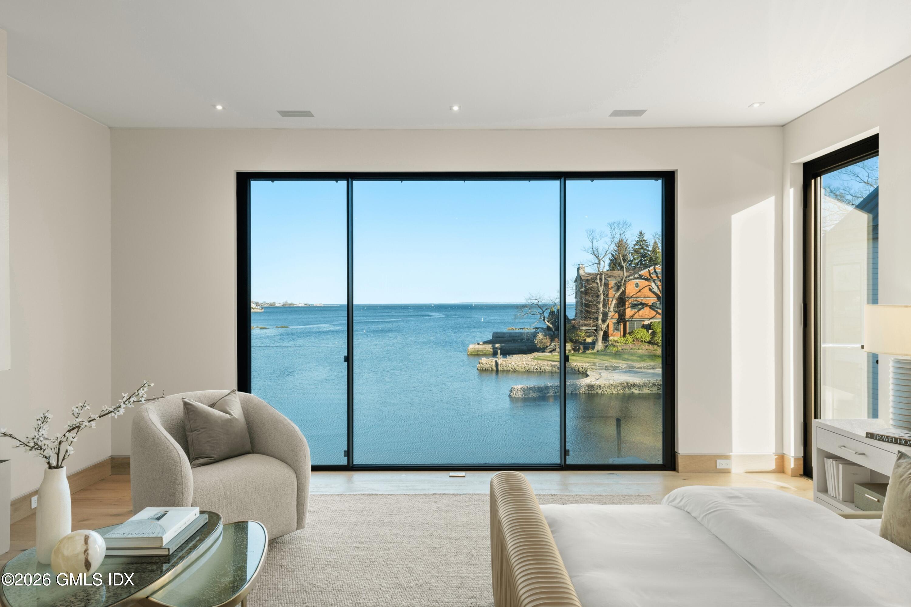 58 Shore Road