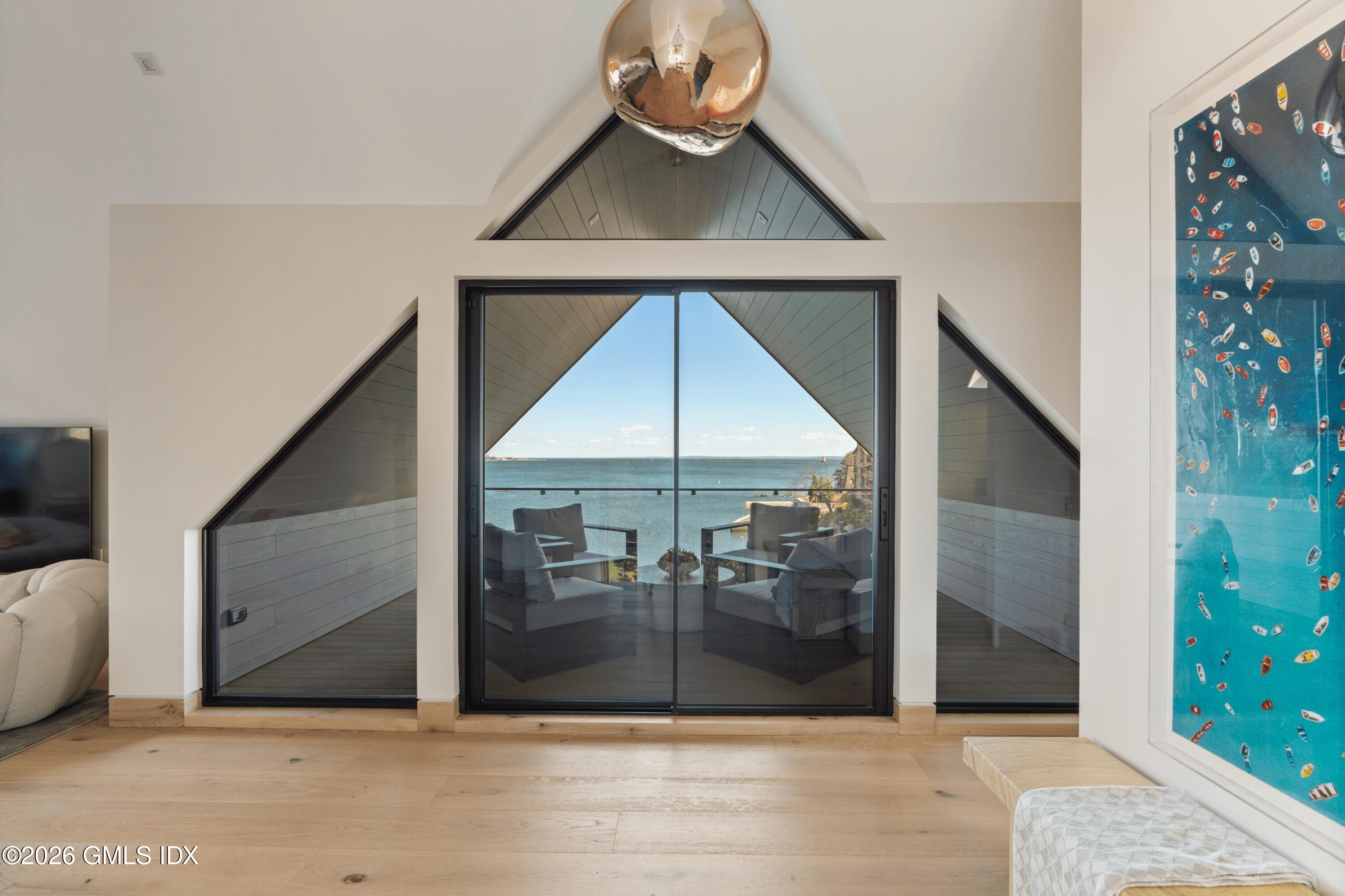 58 Shore Road