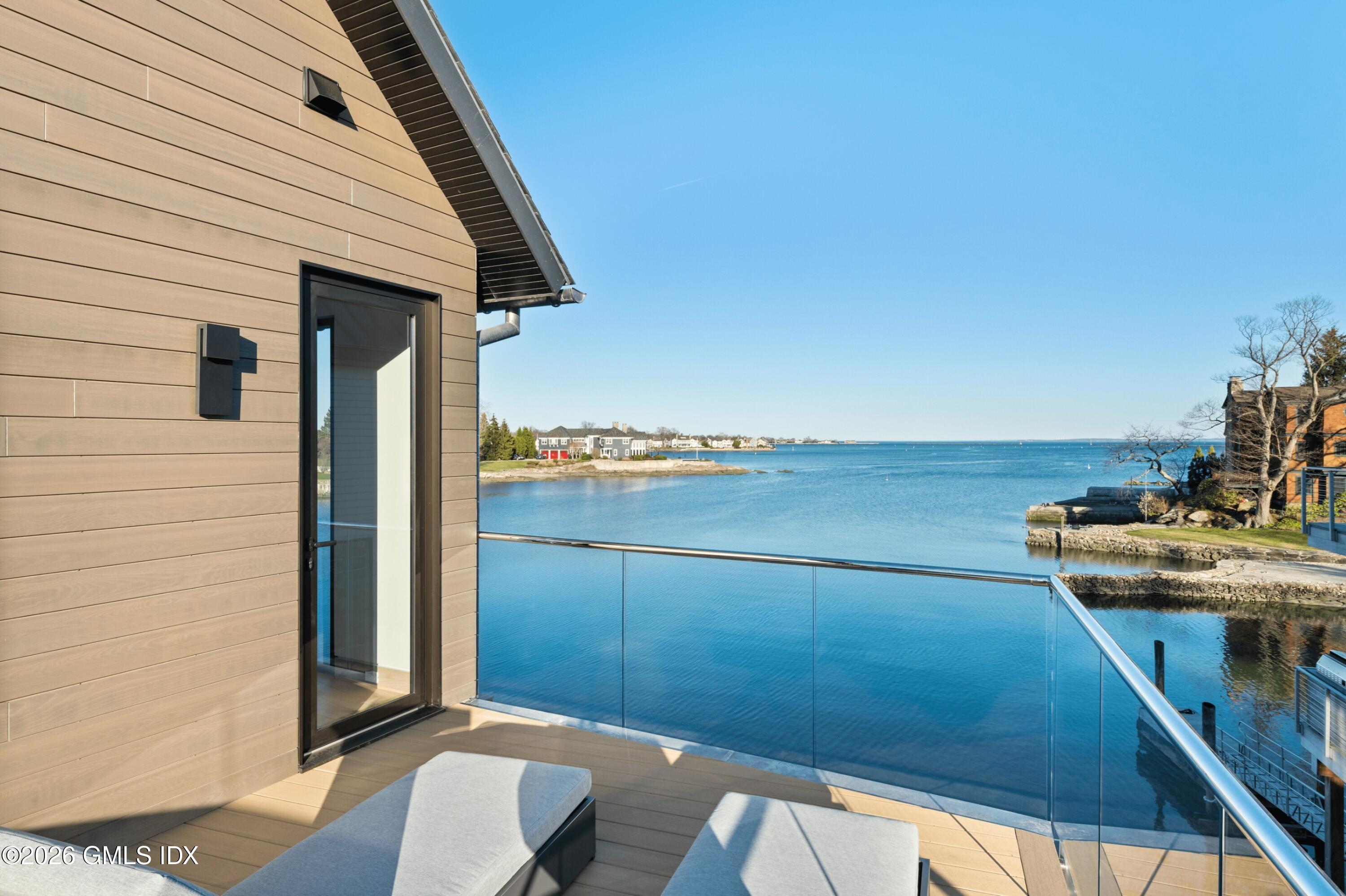 58 Shore Road
