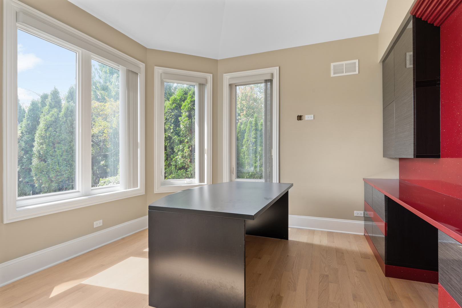 1184 Prospect Lane