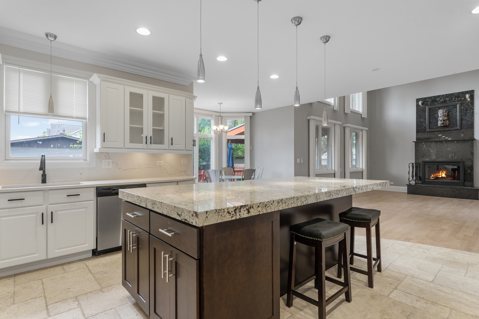 1184 Prospect Lane