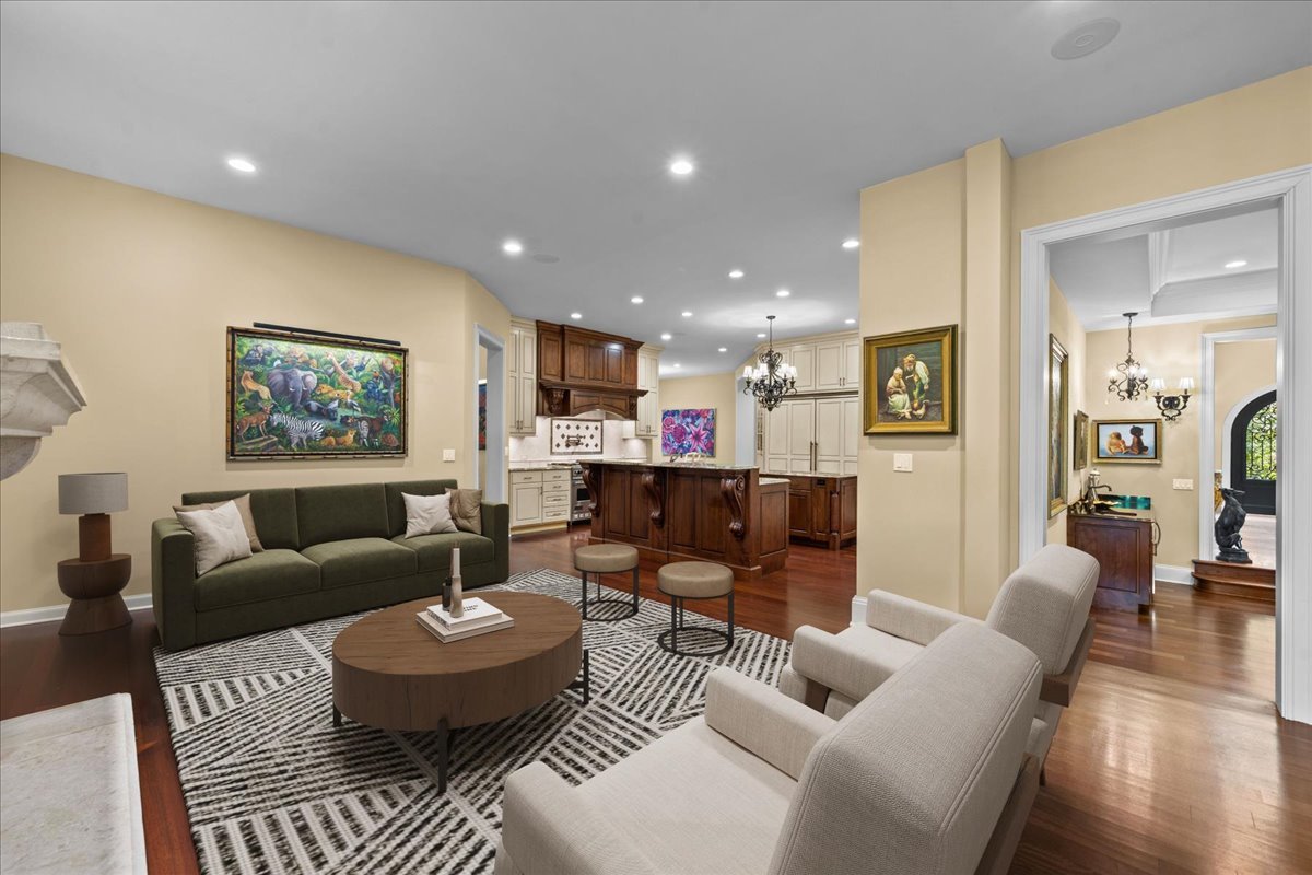 1098 Sheridan Road