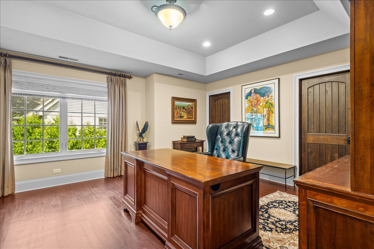 1098 Sheridan Road