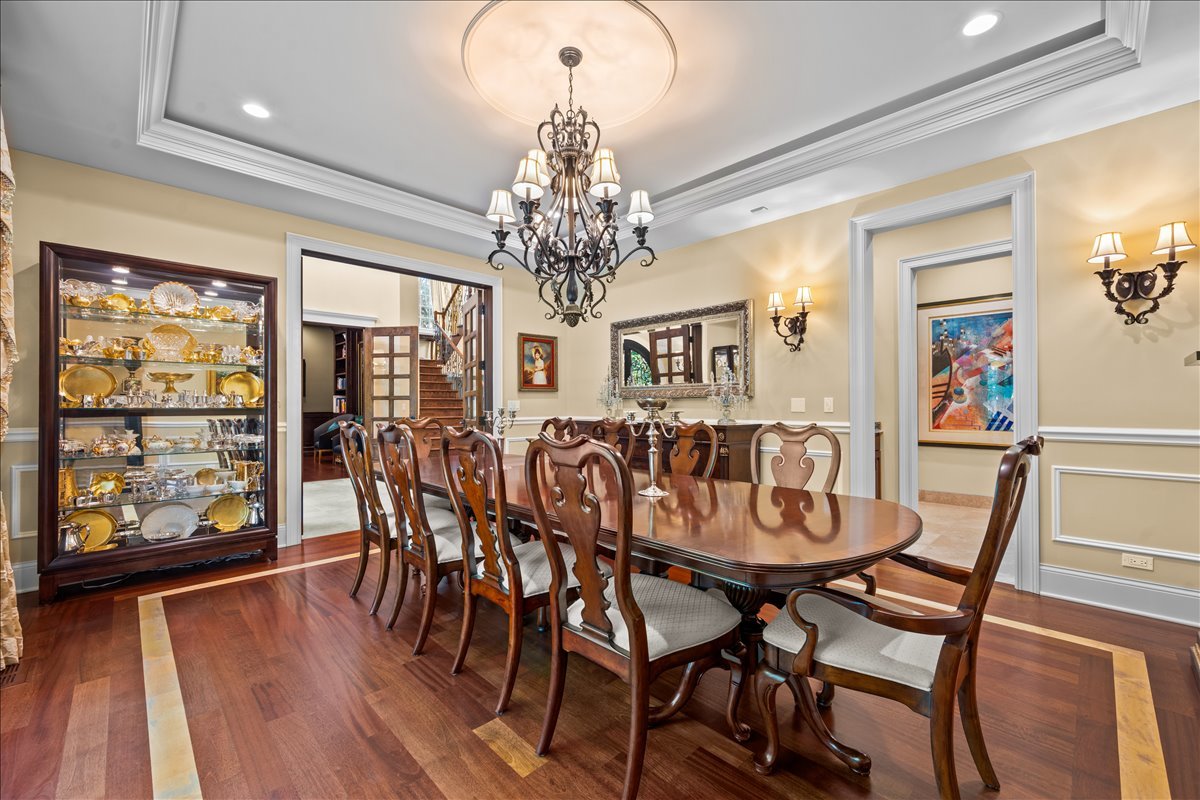 1098 Sheridan Road