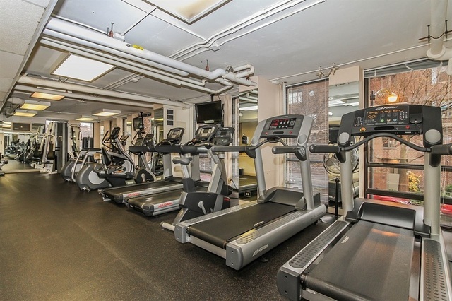 1660 N LaSalle Drive Unit: 3010