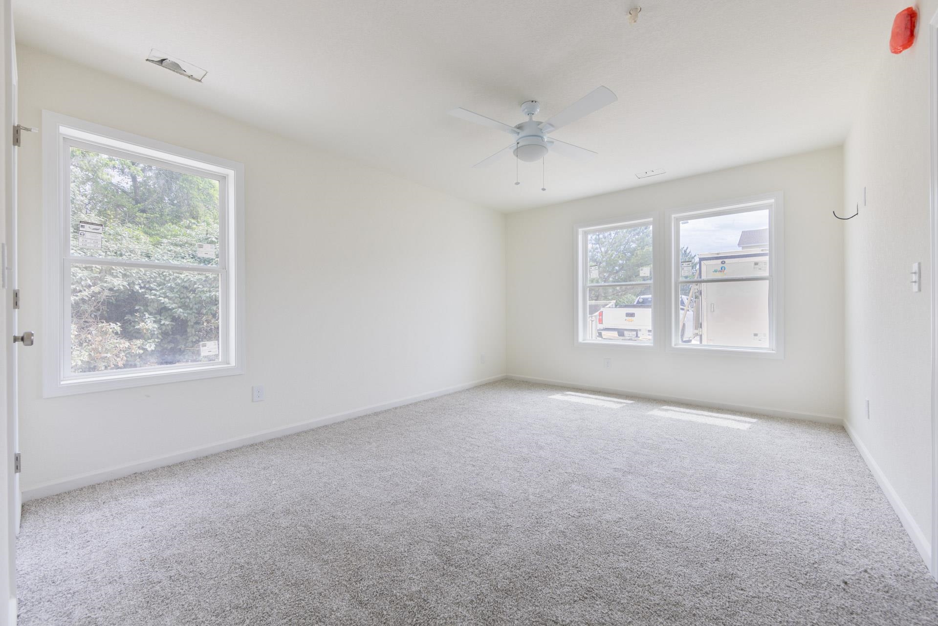 816 D Caroline Ct, Corolla