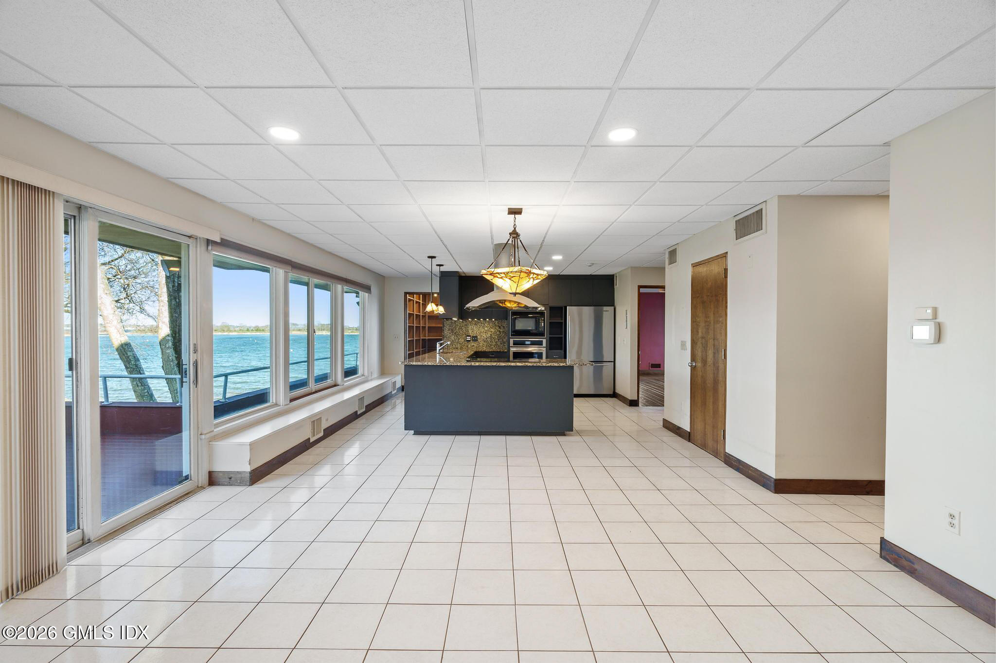39 Chippechaug Trail